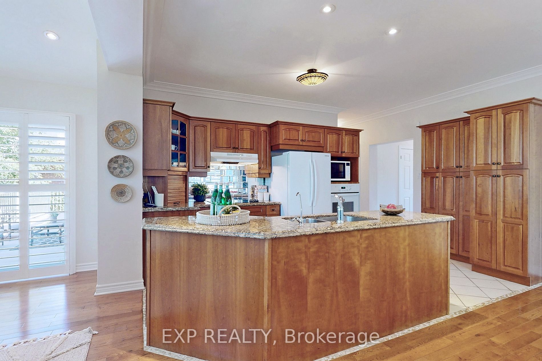 557 Pine Ridge Rd