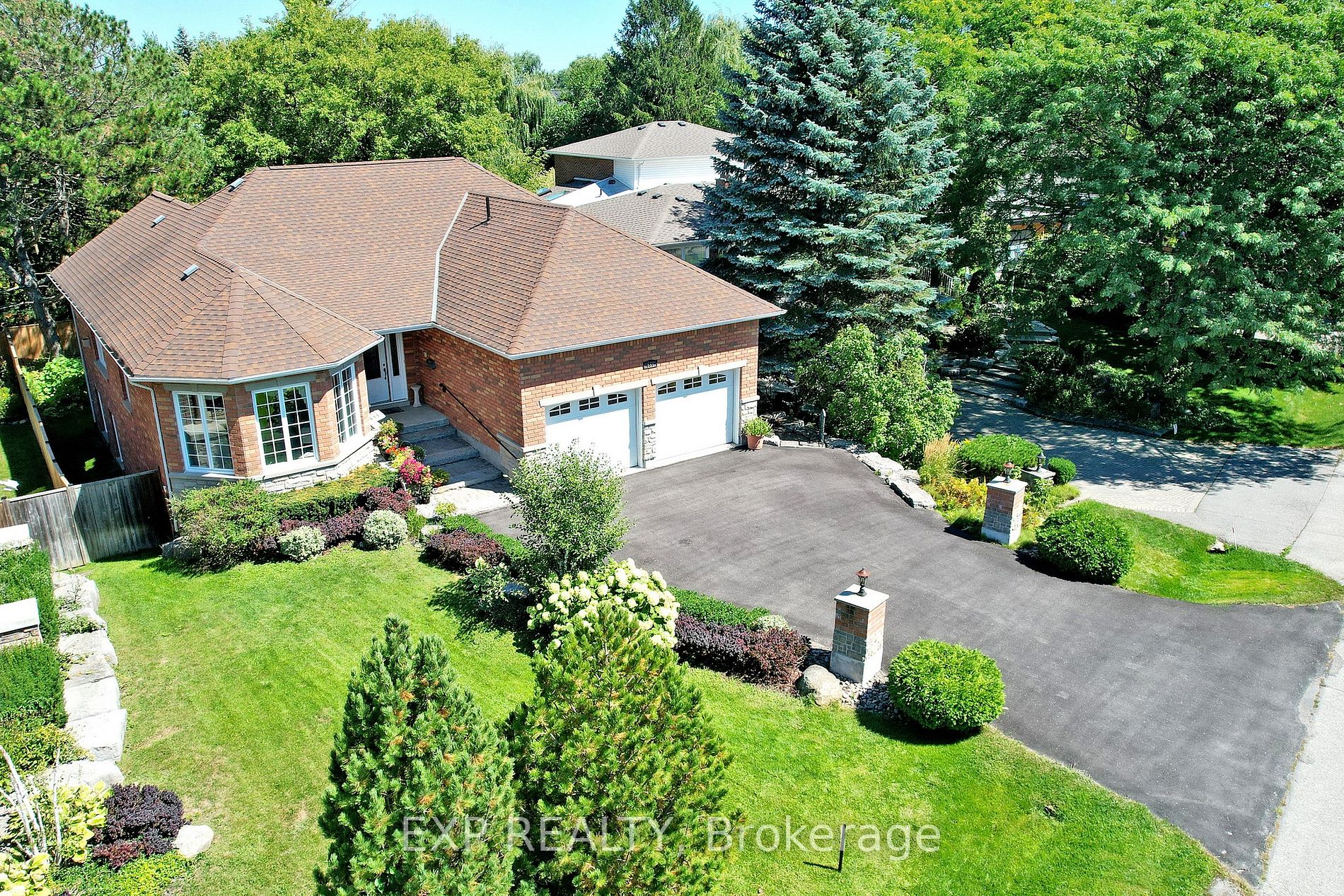 557 Pine Ridge Rd