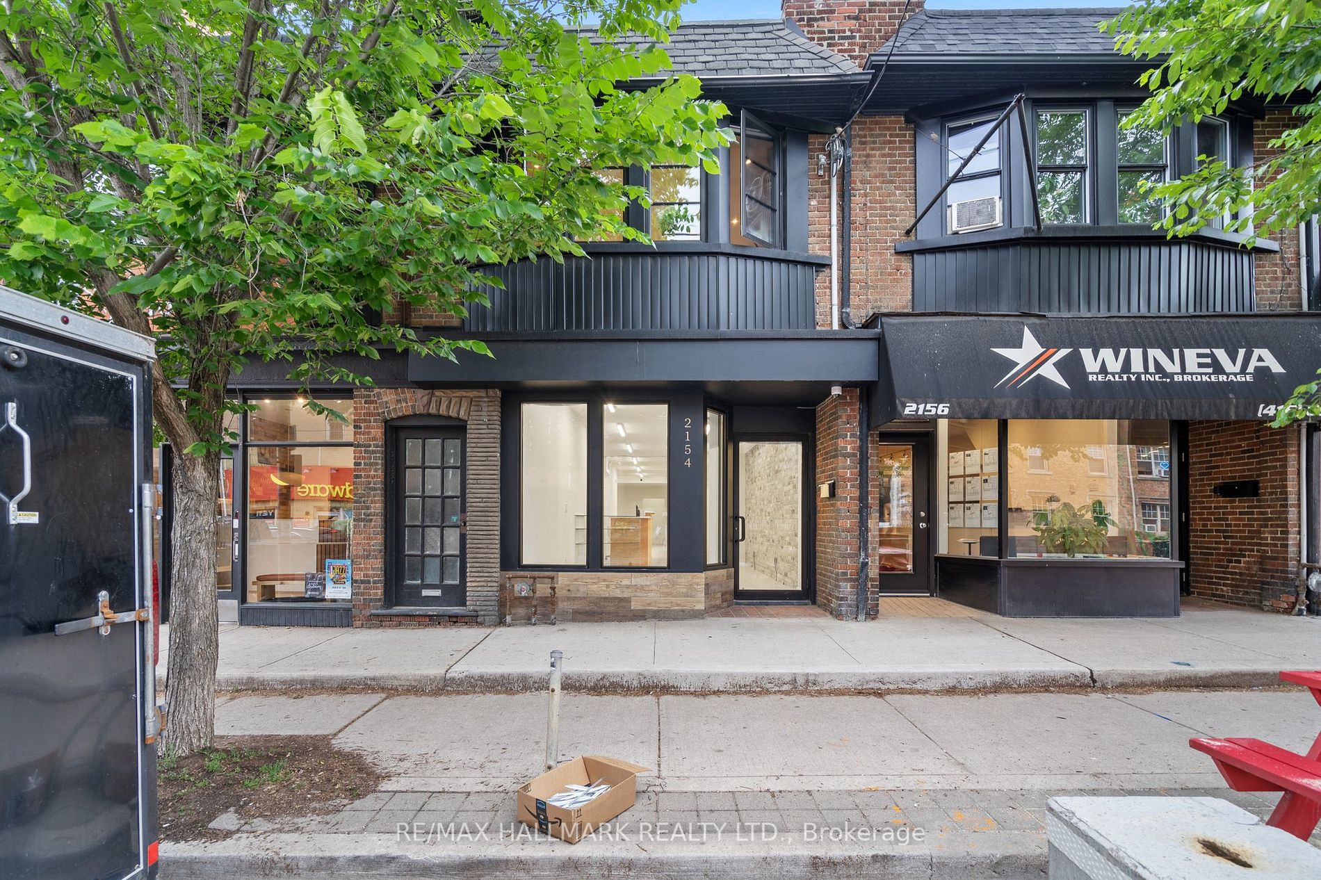 2154 Queen St E