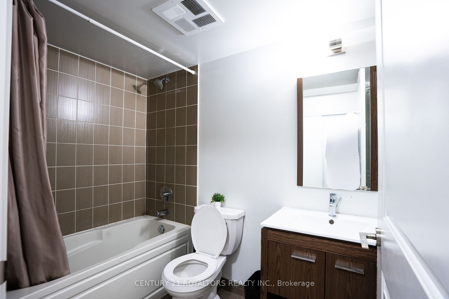 30 Meadowglen Pl, #1409