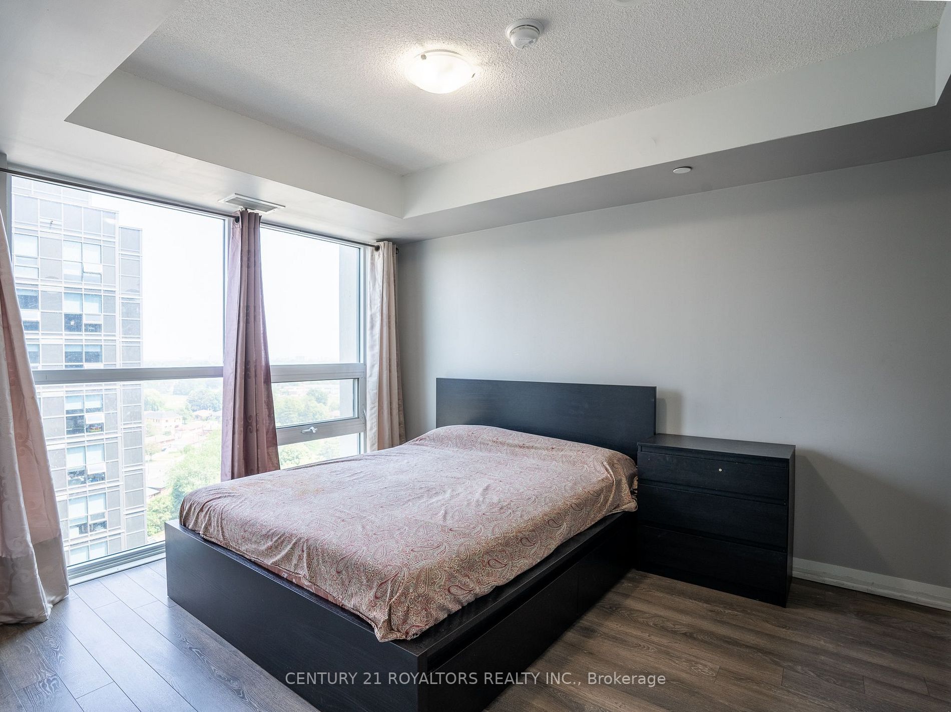 30 Meadowglen Pl, #1409