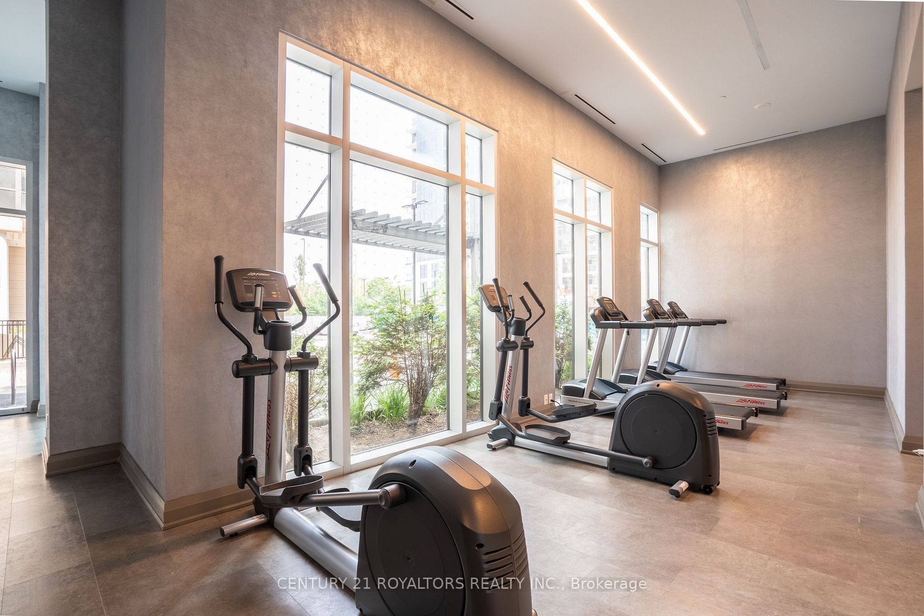 30 Meadowglen Pl, #1409