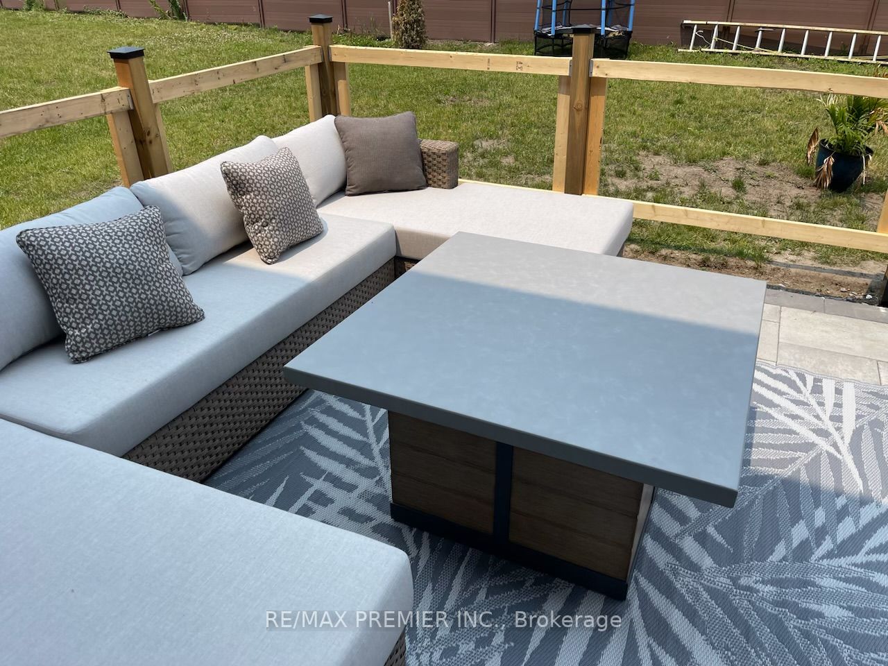 267 Lyle Dr