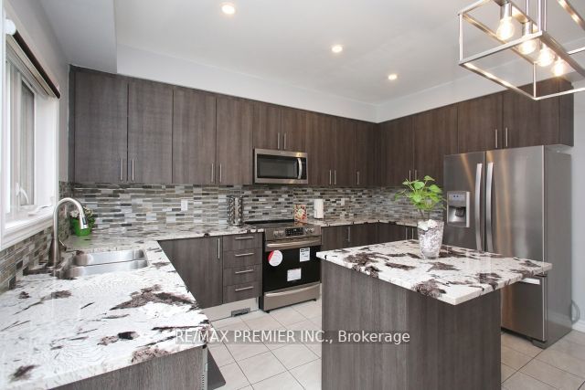267 Lyle Dr