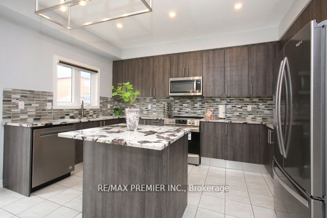 267 Lyle Dr