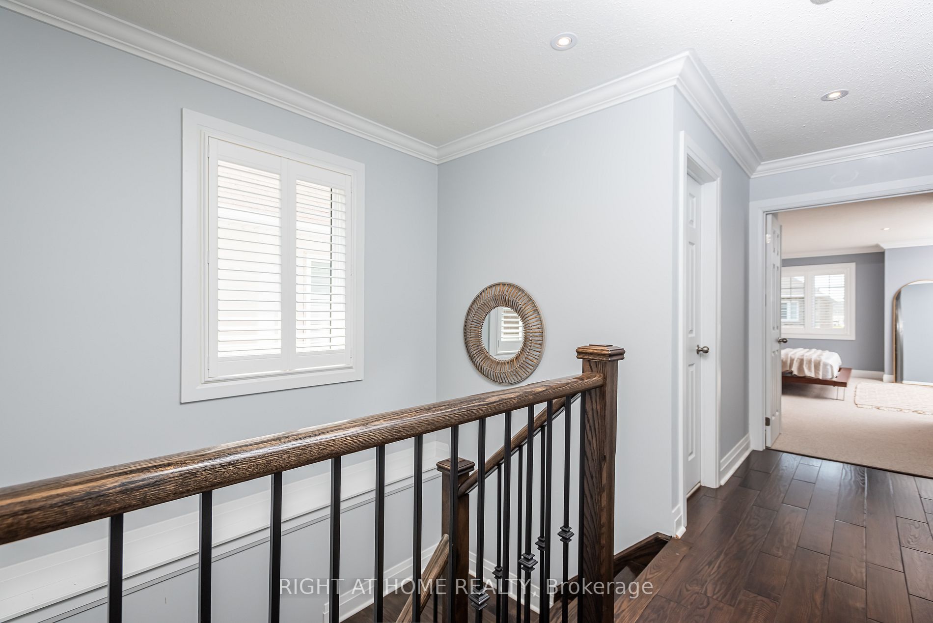 32 Mccourt Dr