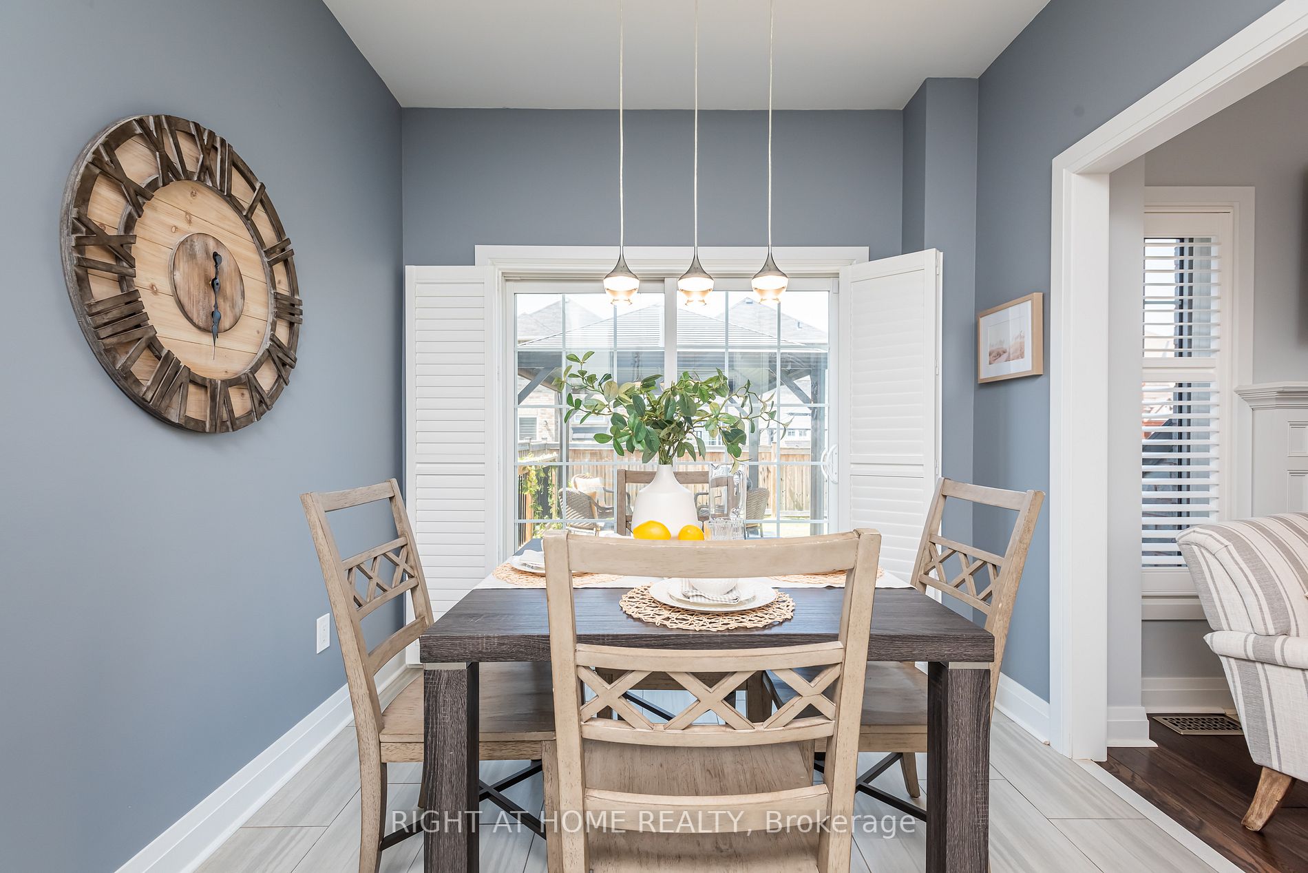 32 Mccourt Dr