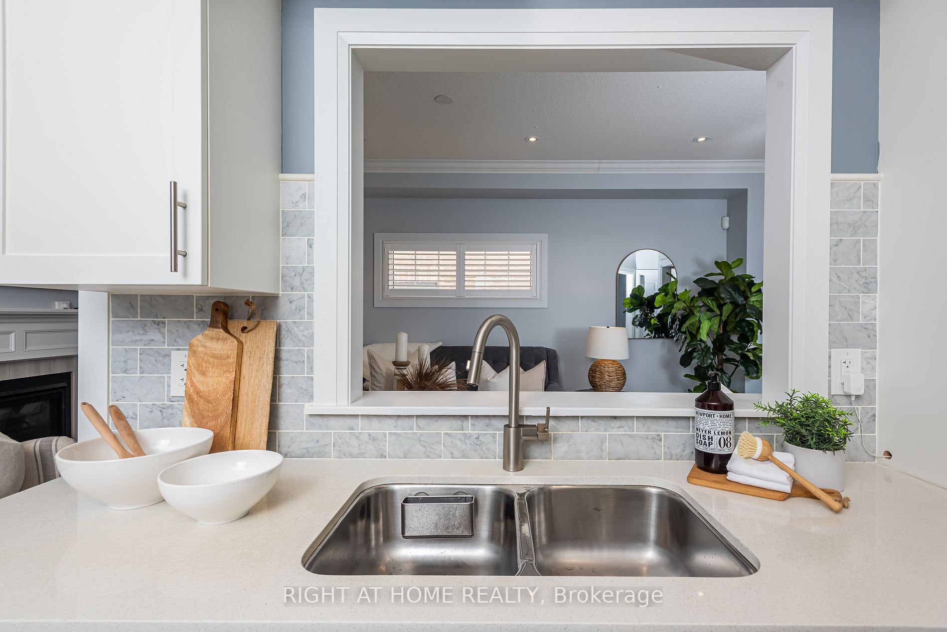 32 Mccourt Dr