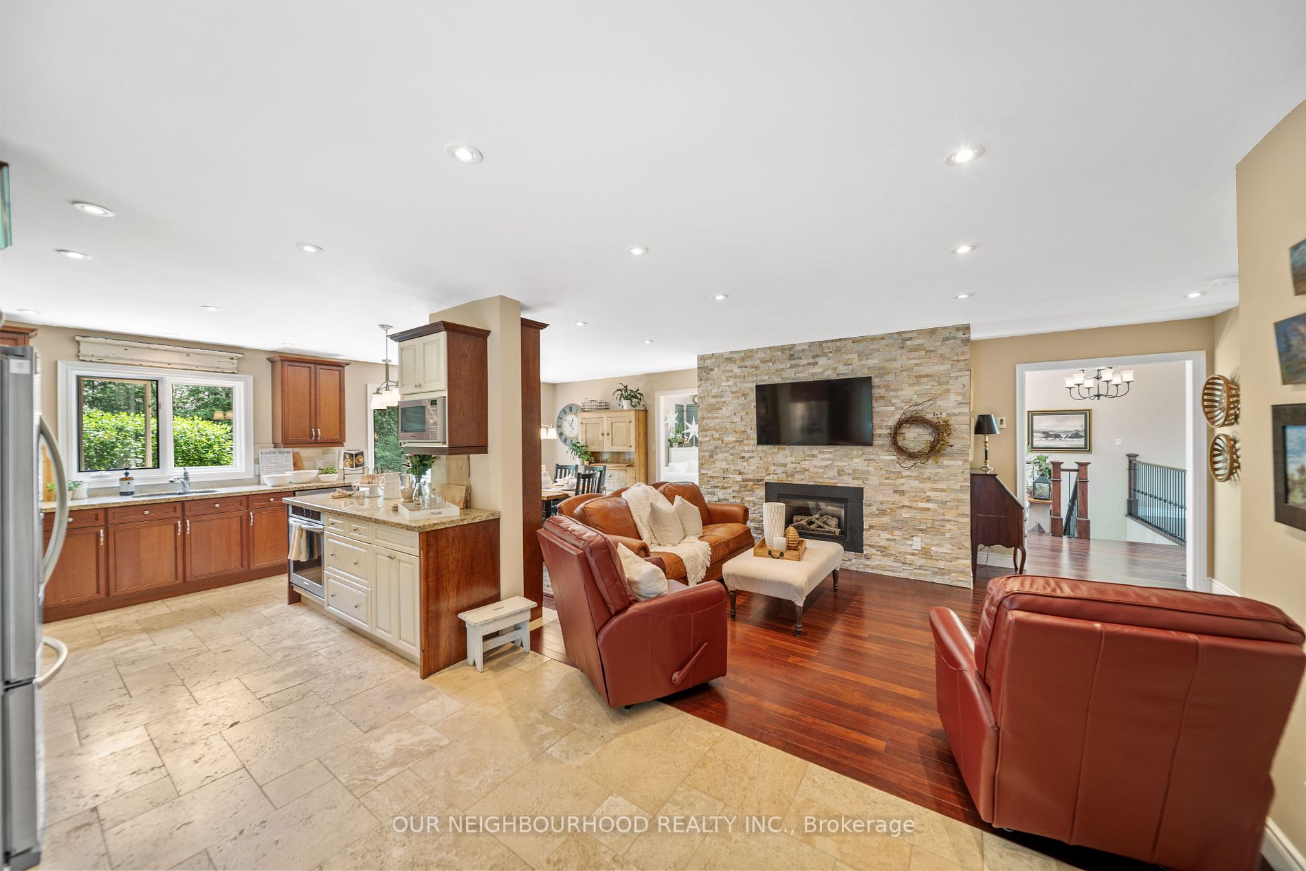 91 Taylorwood Crt