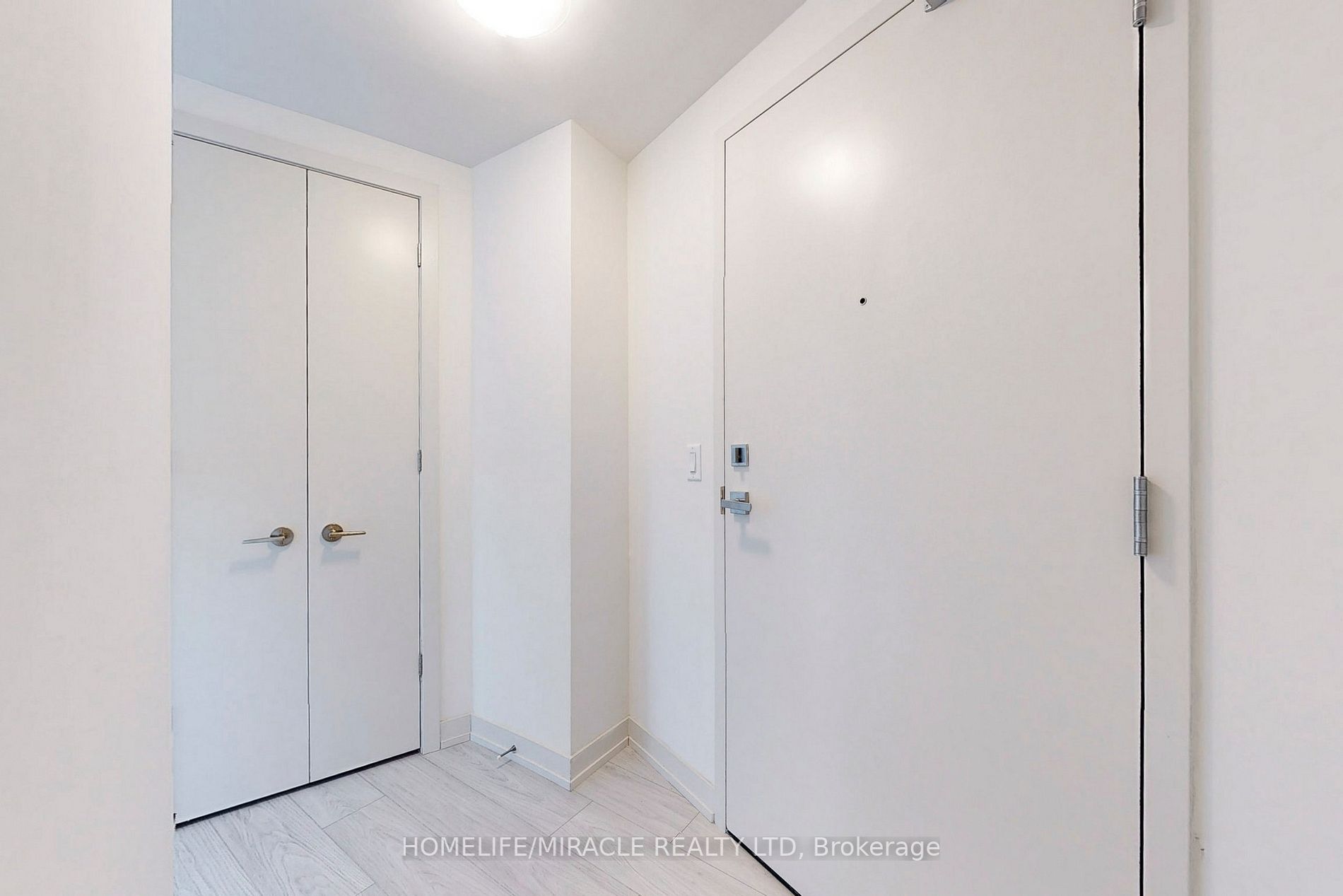 2201 Kingston Rd, #911