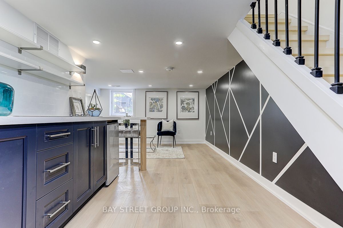 483 Milverton Boulevard