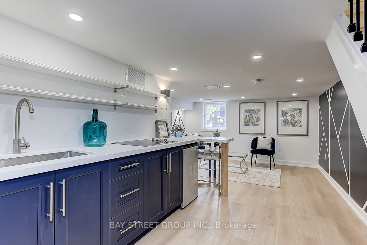 483 Milverton Boulevard