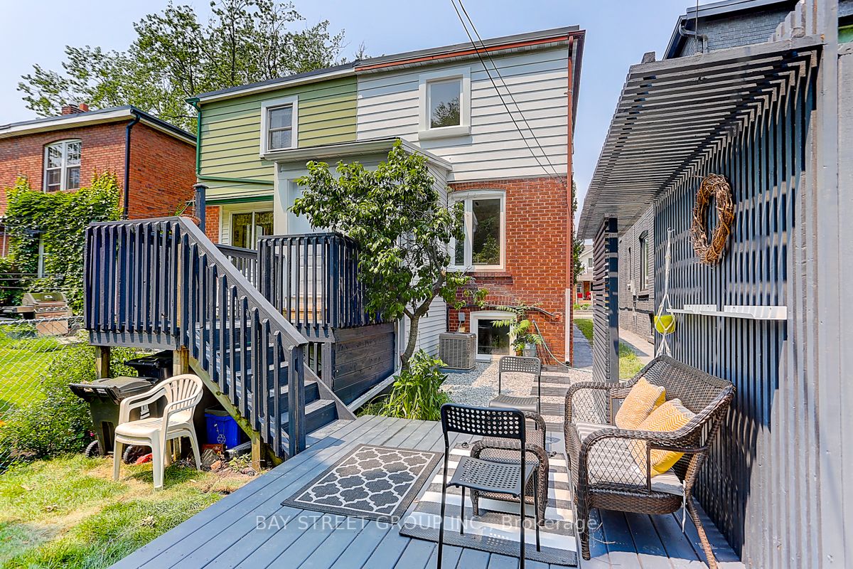 483 Milverton Boulevard