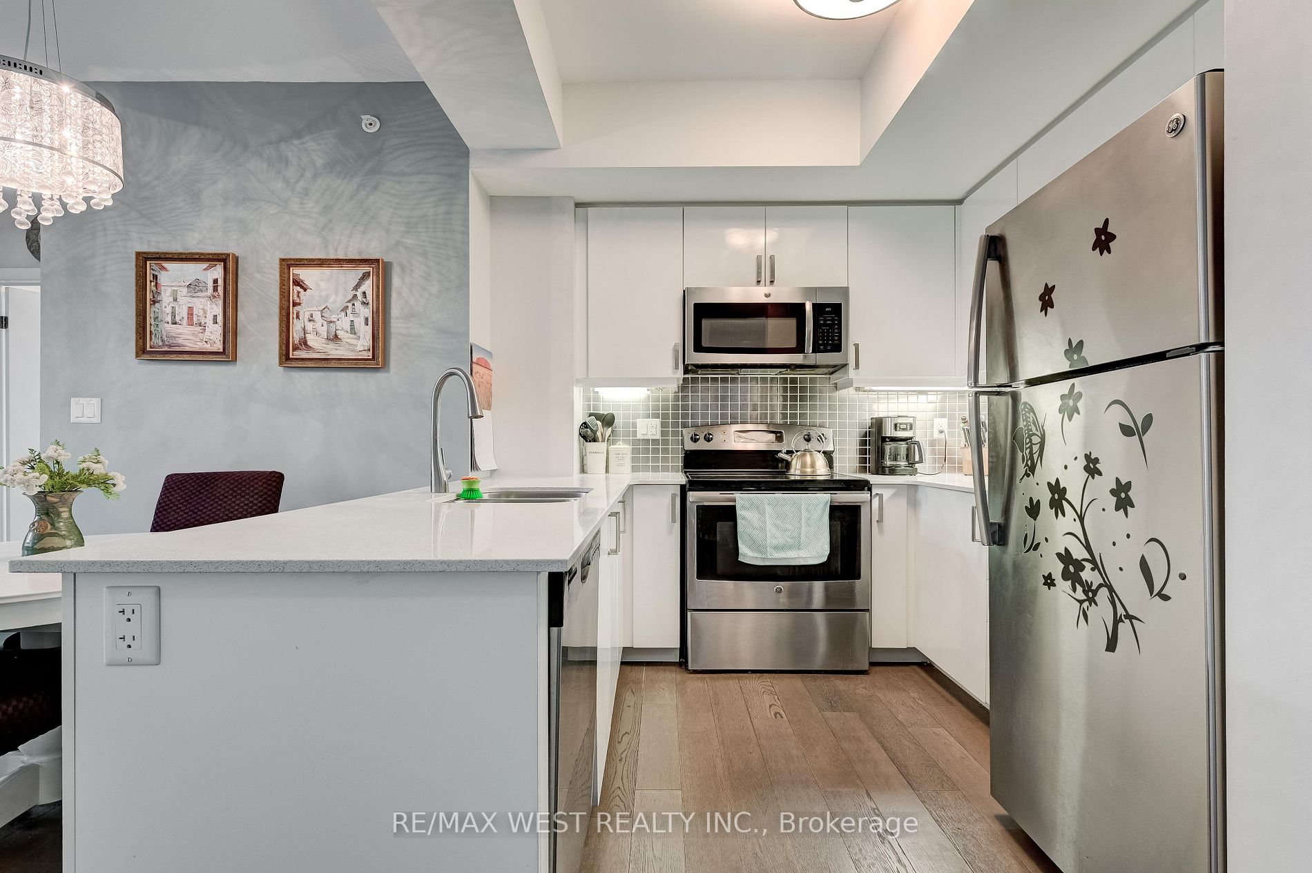 3560 ST CLAIR Avenue E, #224