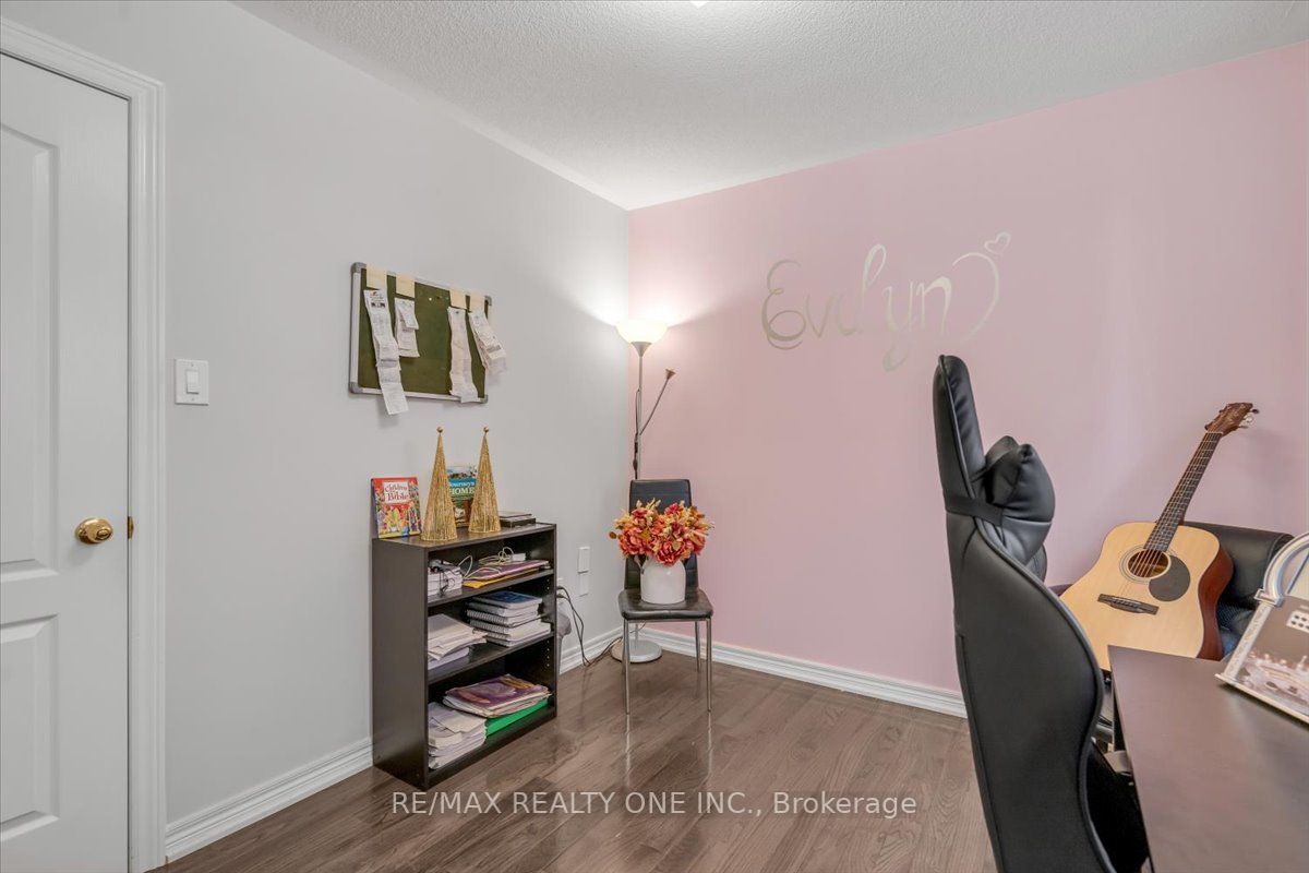 48 Arfield Ave