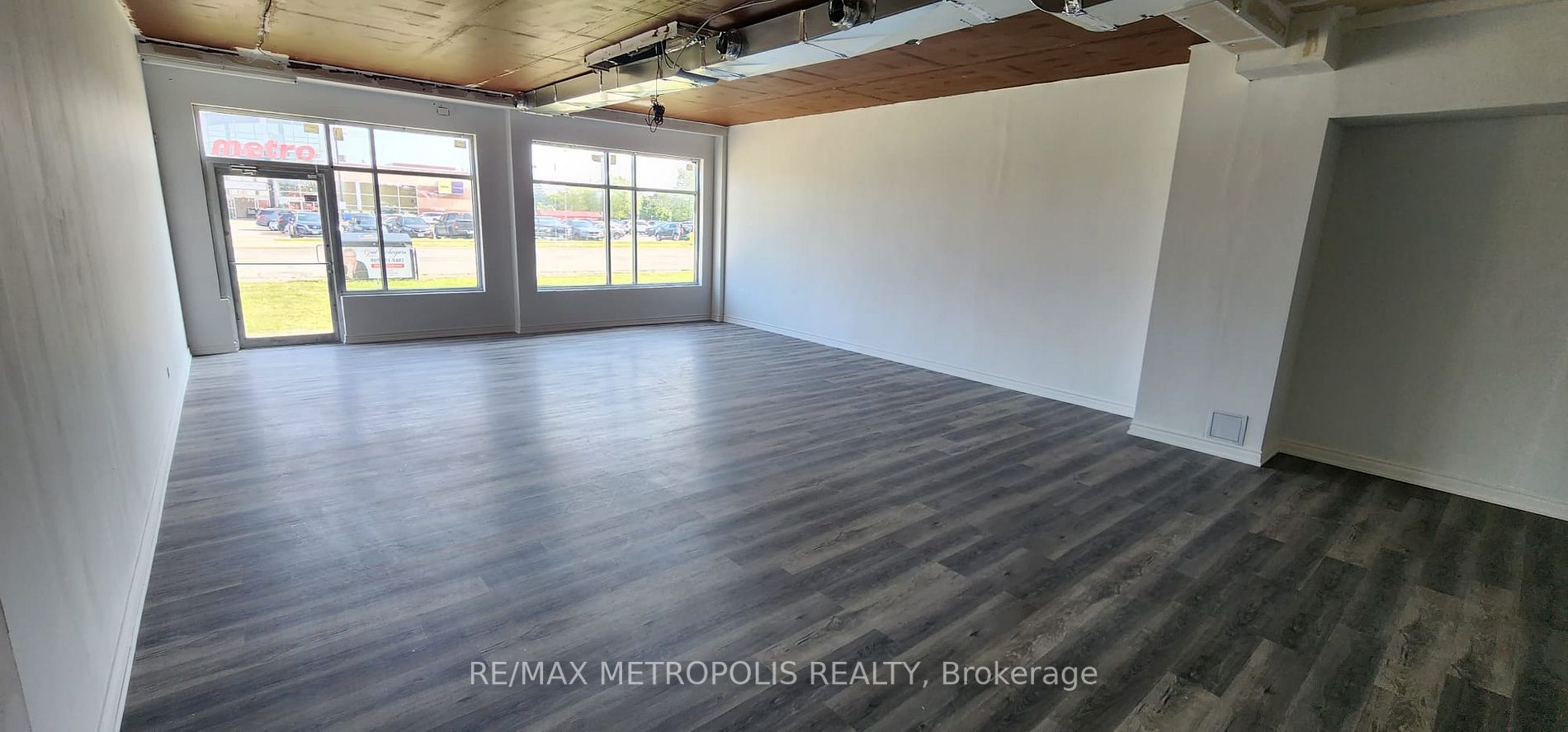 258 King St E, #2B