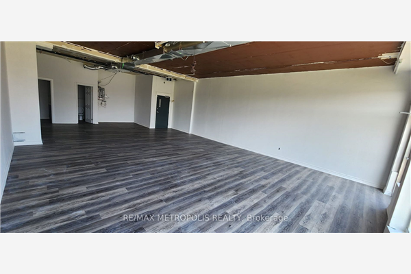 258 King St E, Clarington