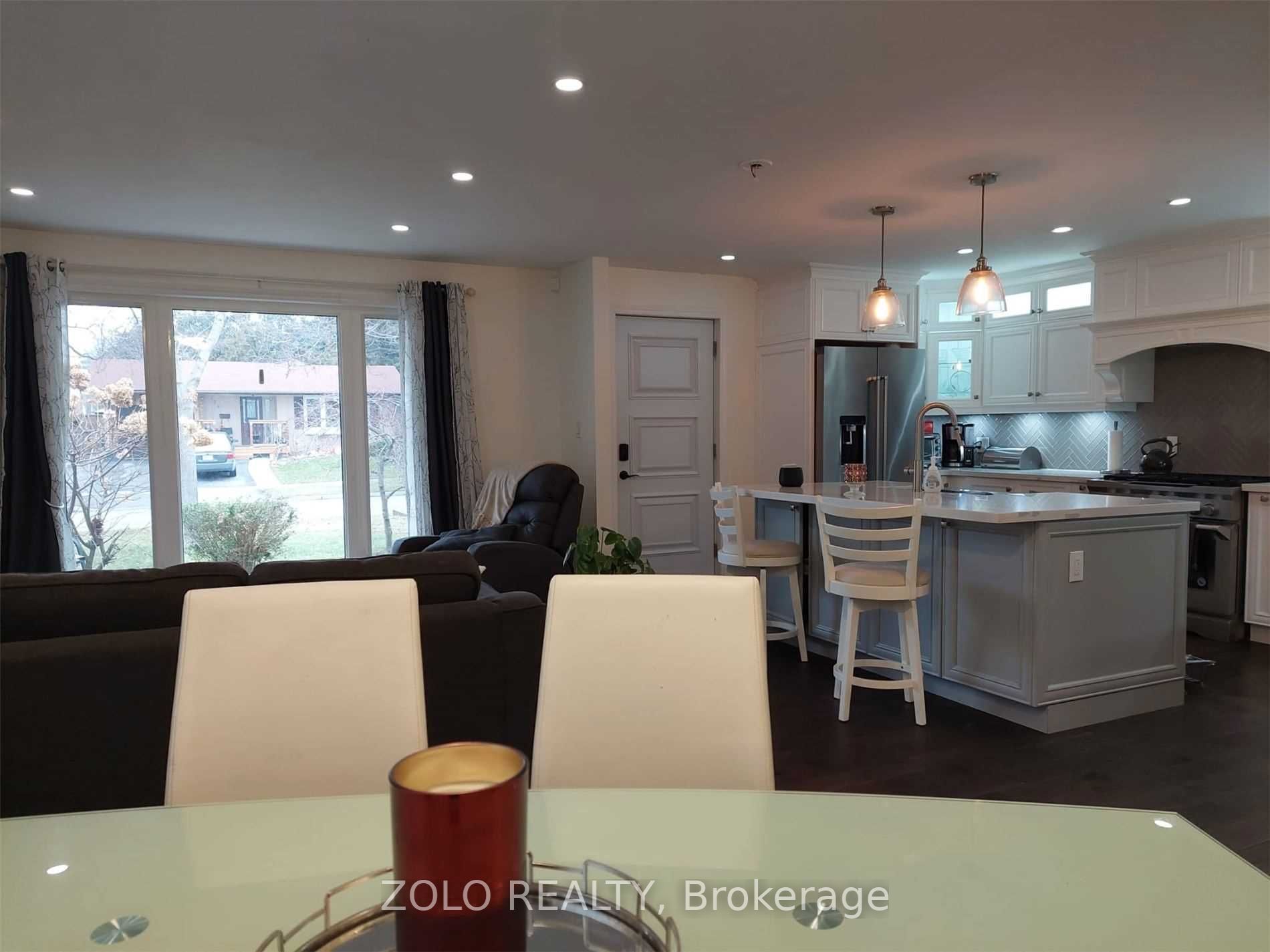 Listing E6200072 - Large Photo # 10