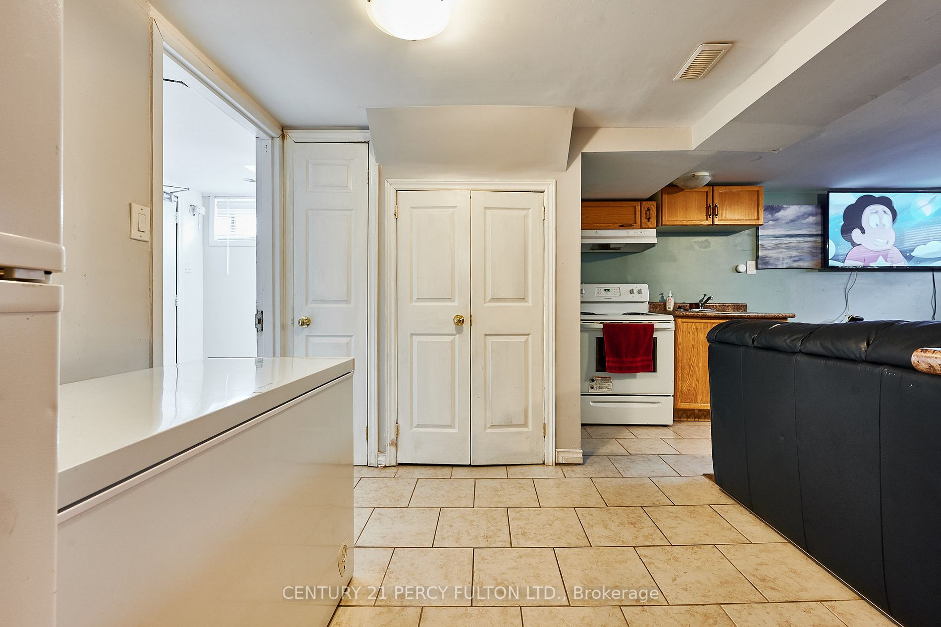 19 Lynvalley Crescent