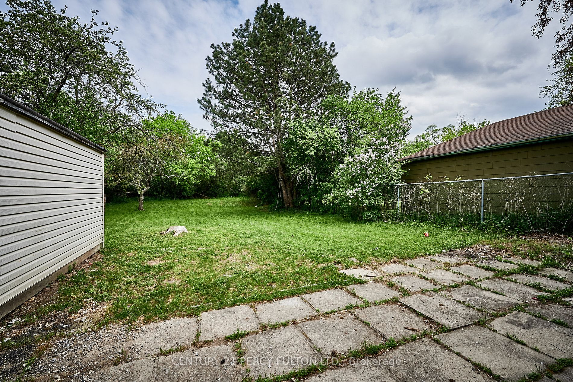 19 Lynvalley Crescent