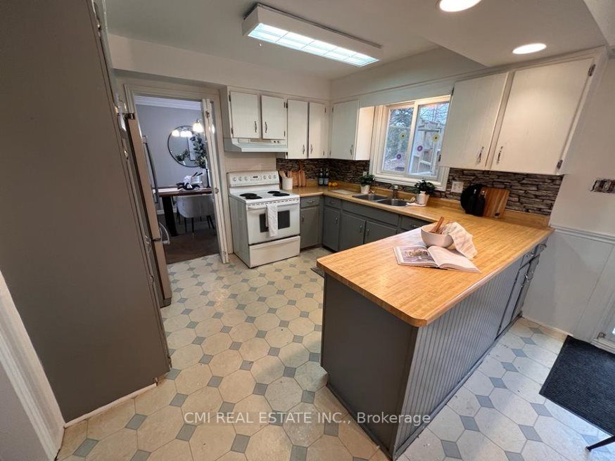 365 Fralicks Beach Rd