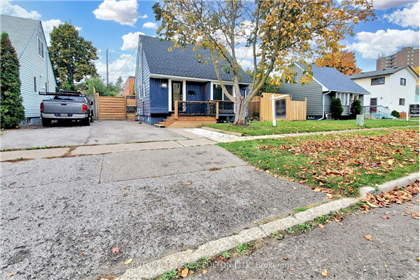 87 Exeter Rd, Ajax