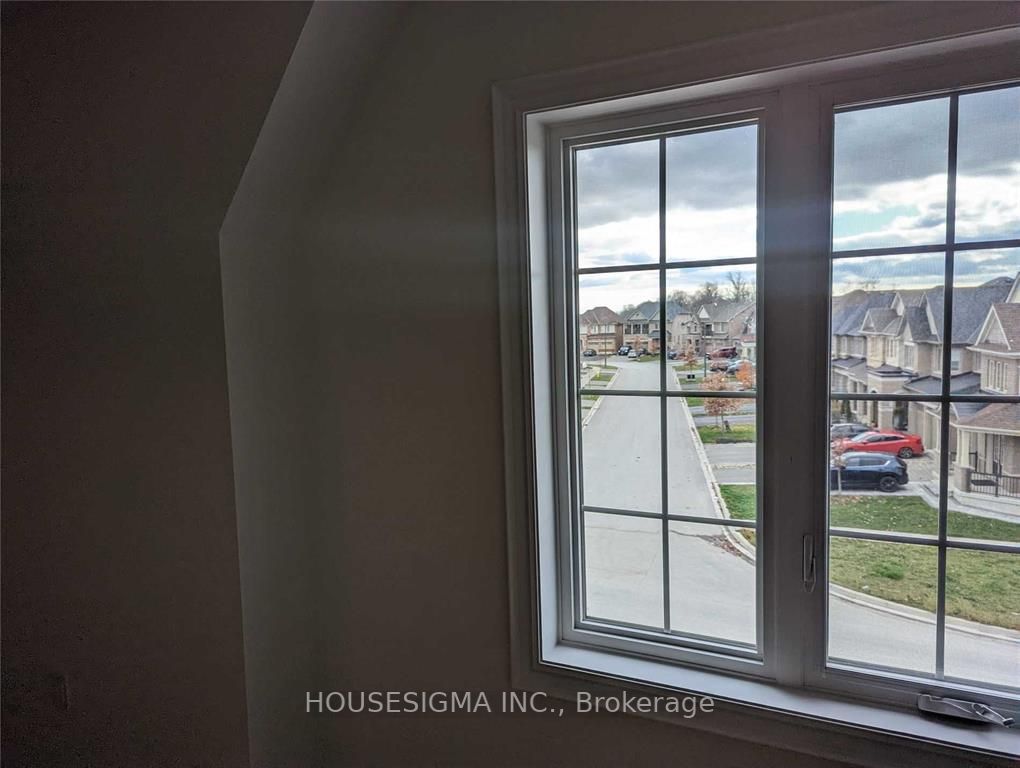 223 Royal Northern Path, #65