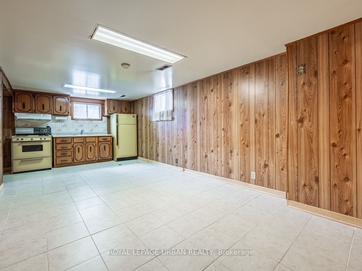 89 Strathmore Boulevard