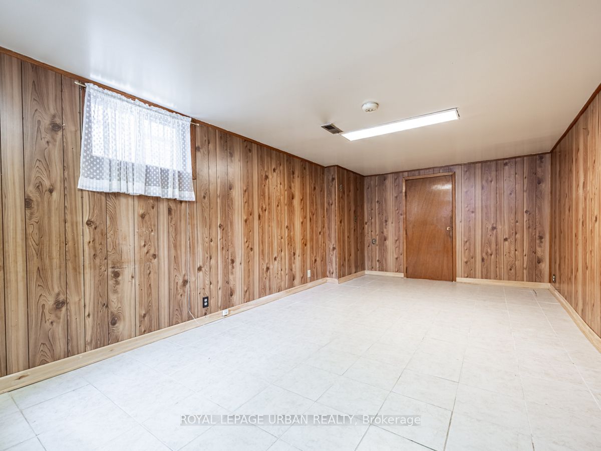 89 Strathmore Boulevard