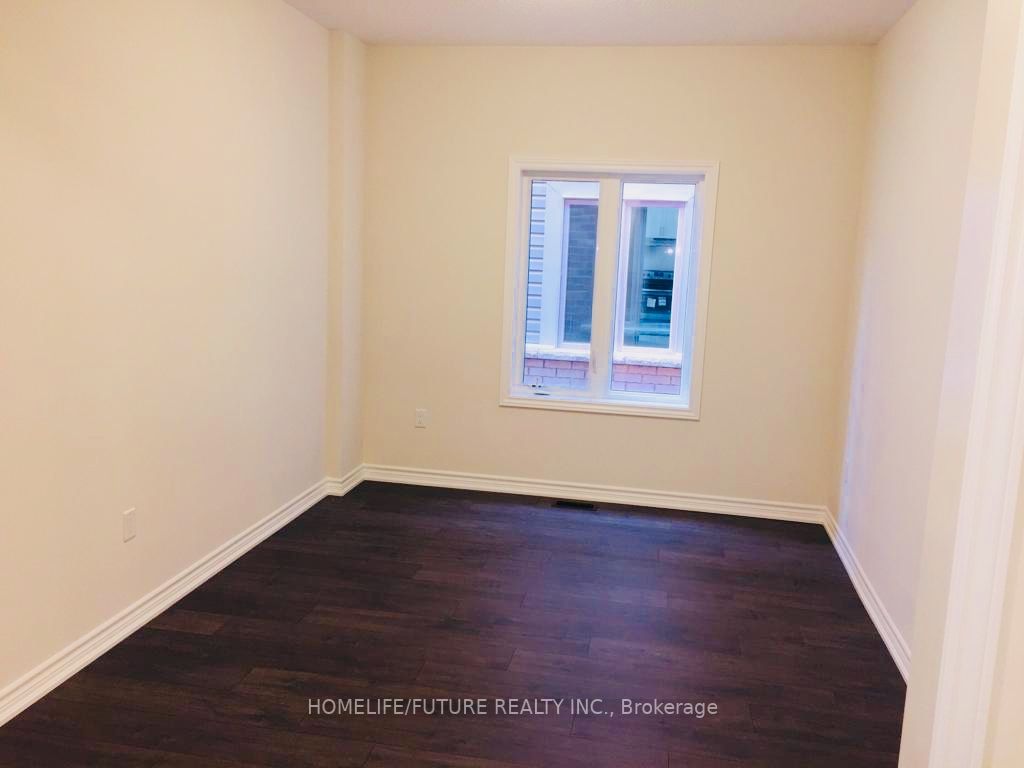 51 Arthur Mclaughlin St