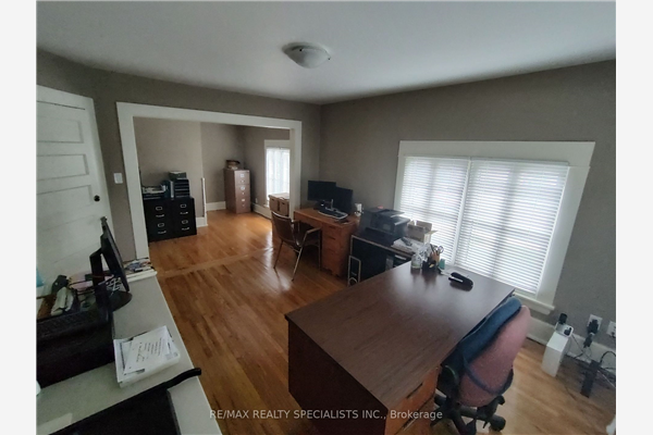 625 Kingston Rd, Ajax