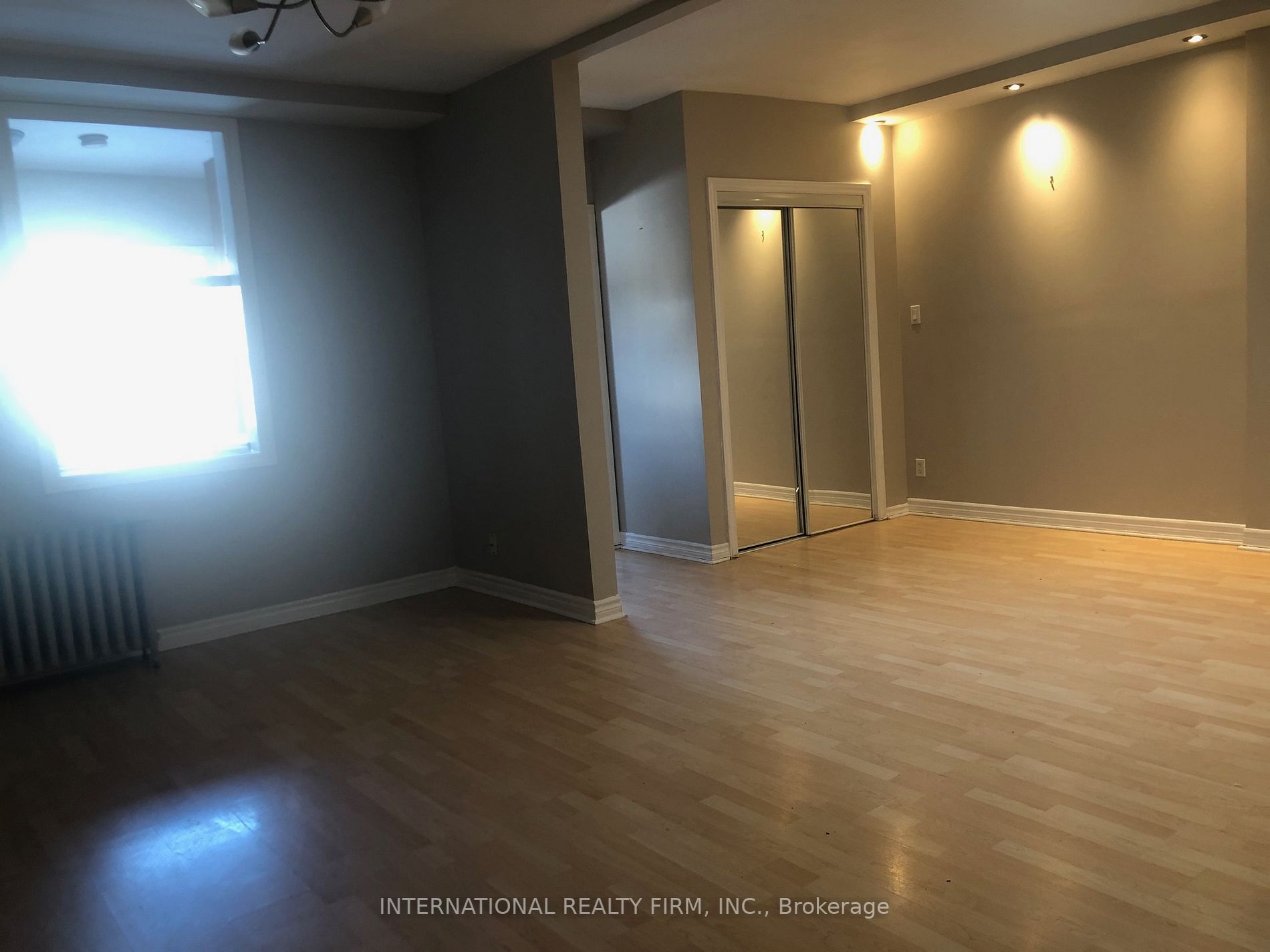 1524 Danforth Ave