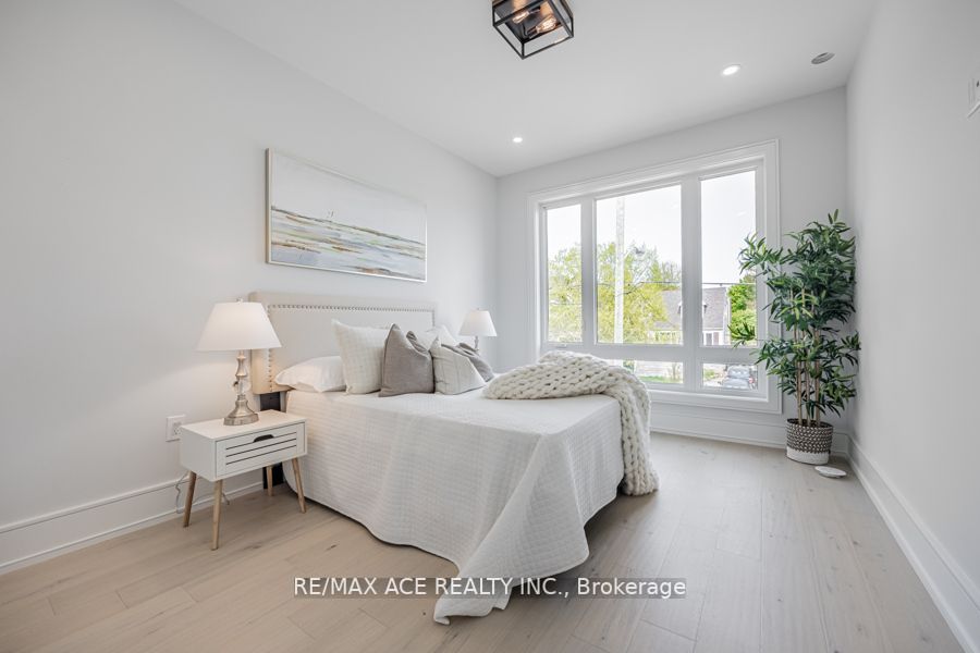 22 Gradwell Dr