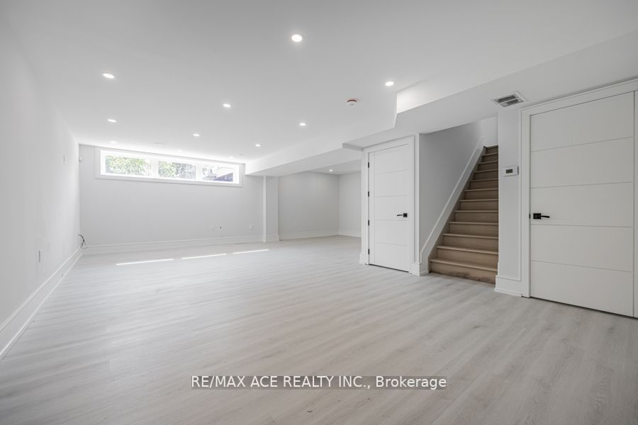22 Gradwell Dr