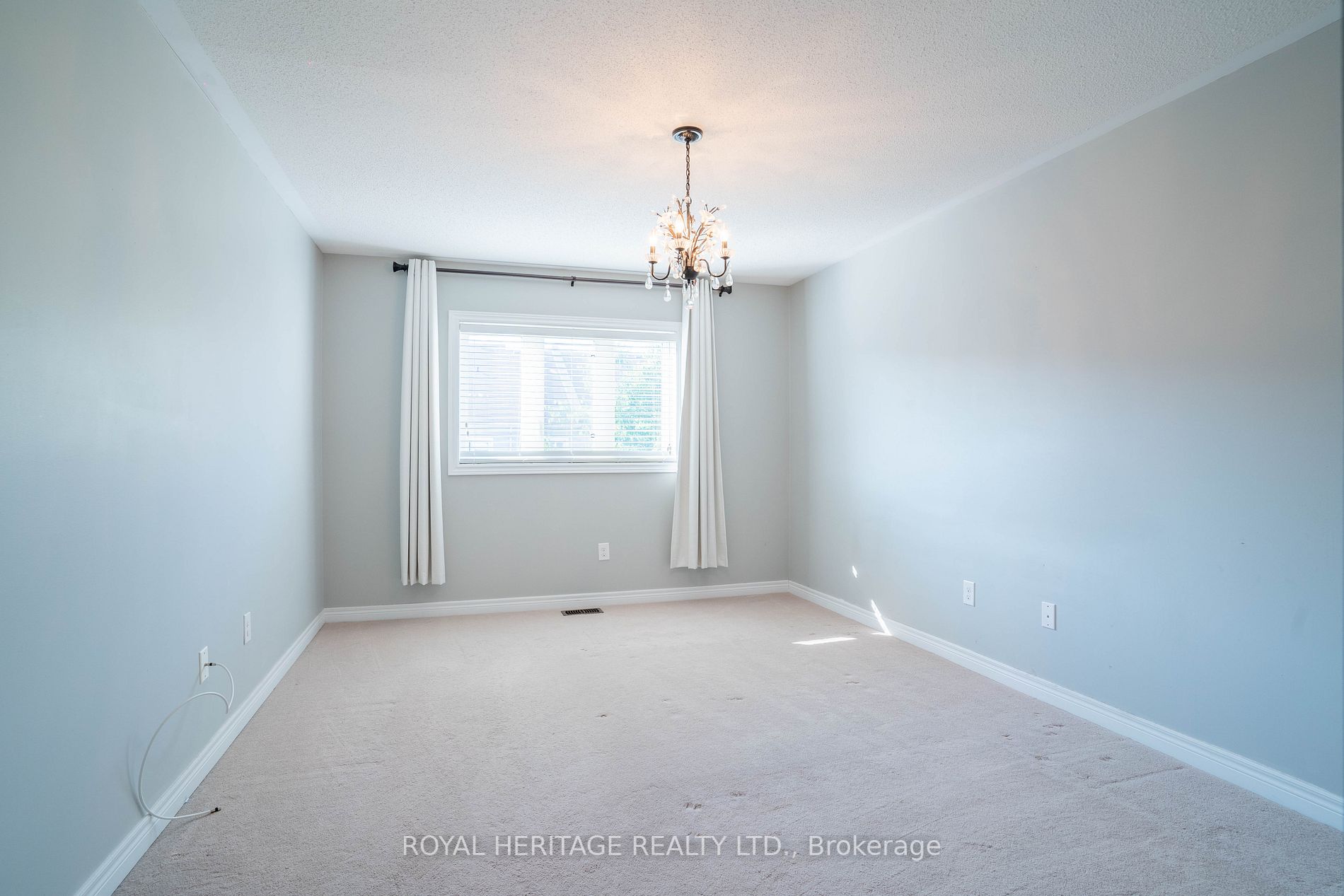 160 Harbourside Drive