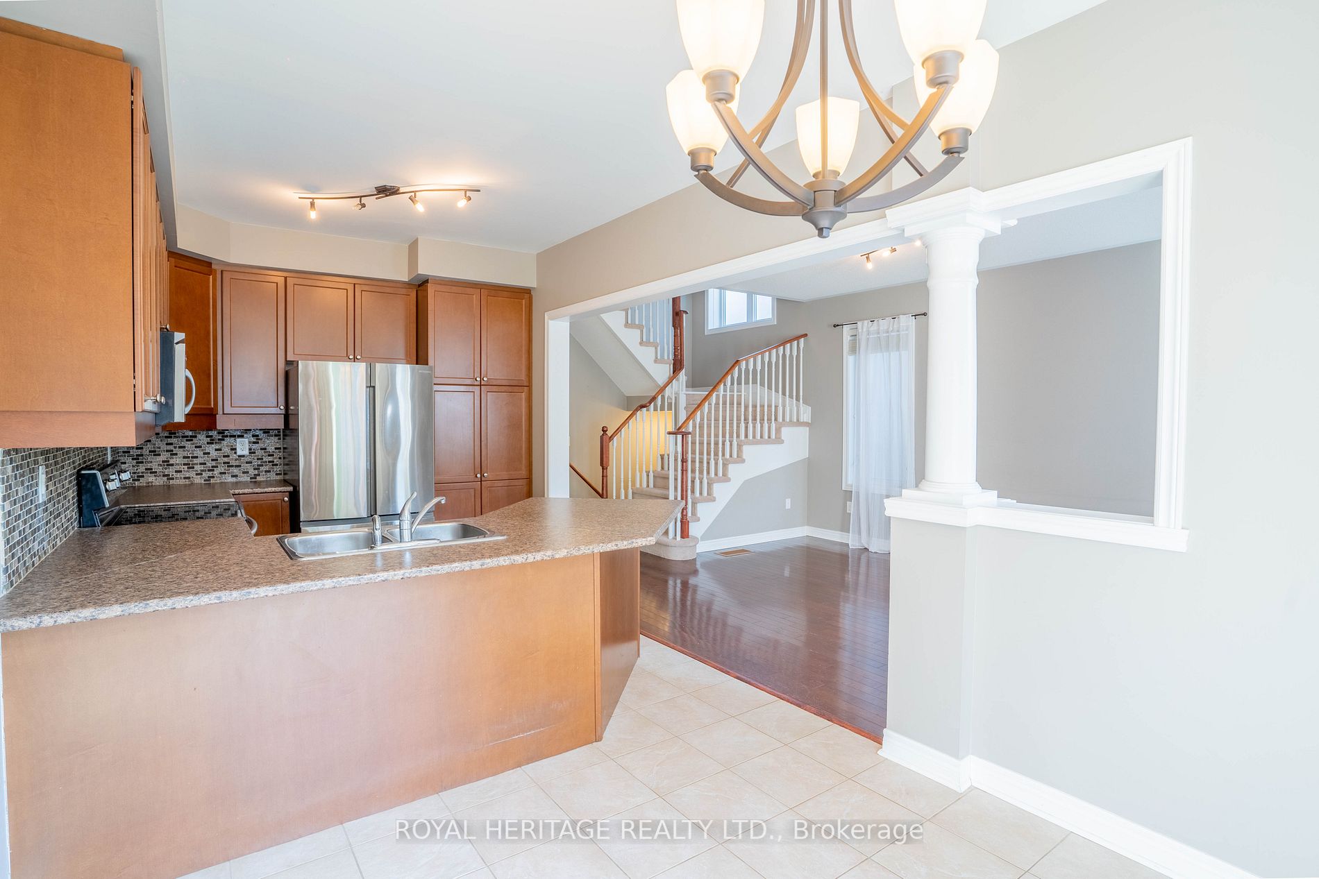 160 Harbourside Drive