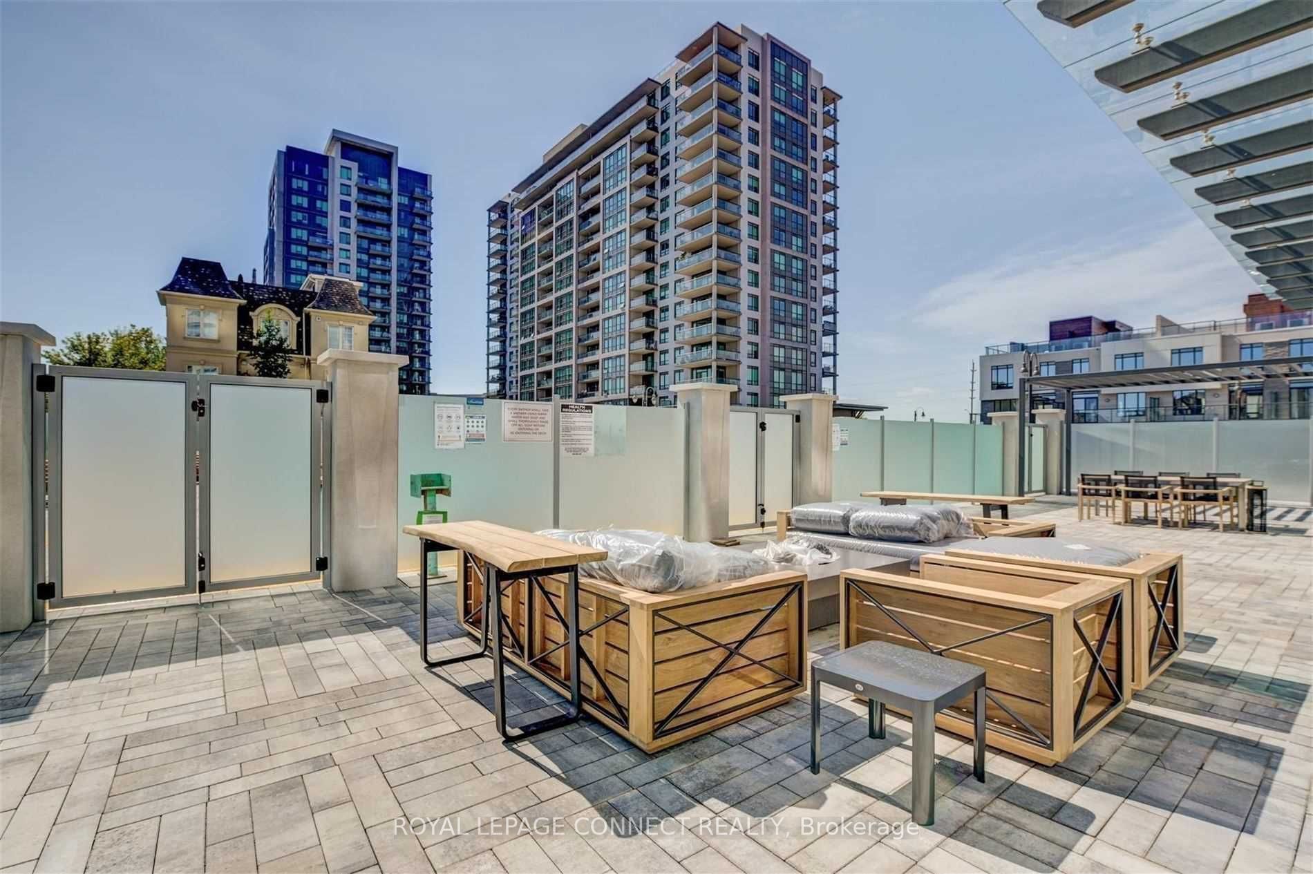 1255 Bayly St, #901