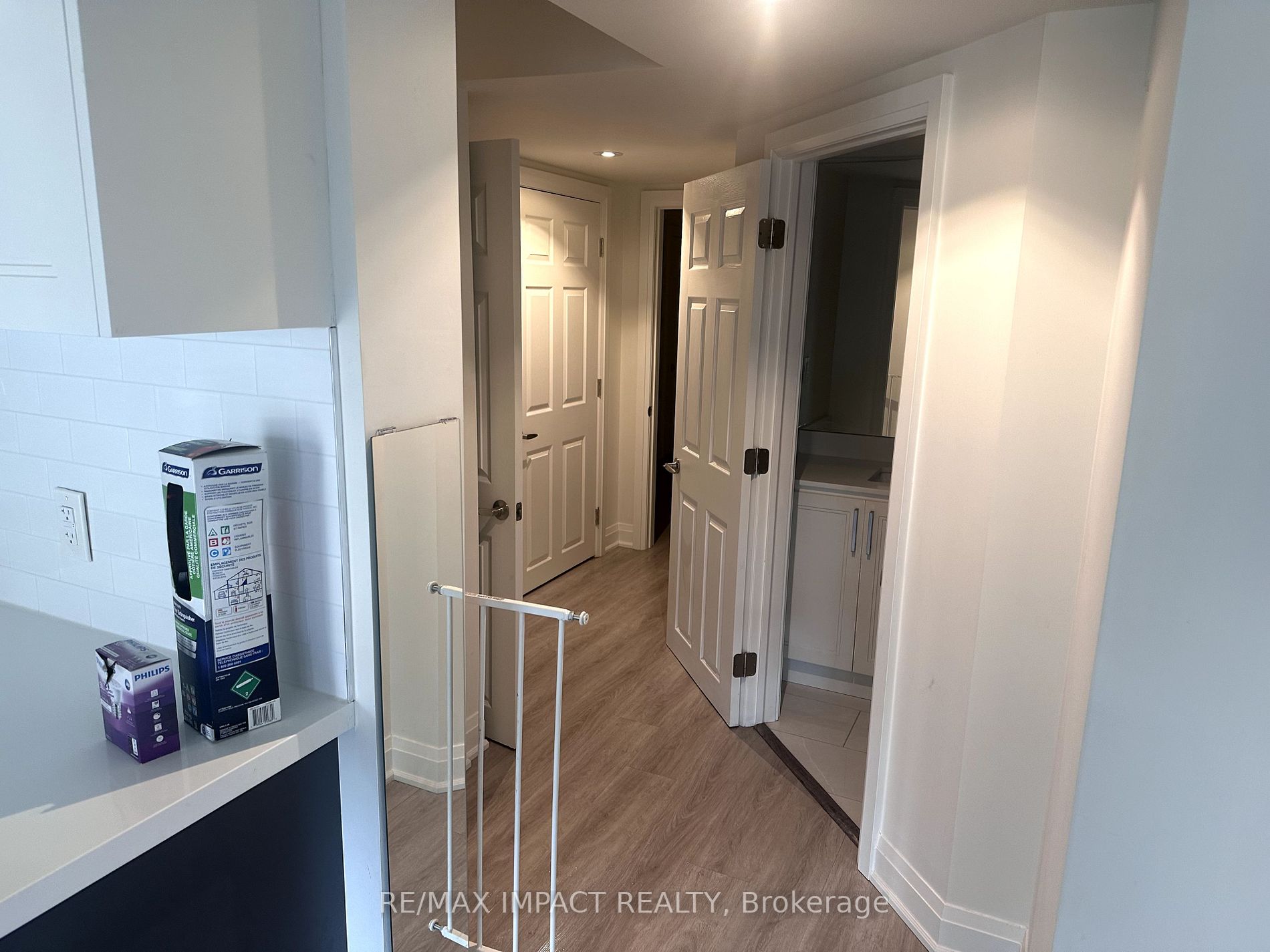178 Dewell Cres
