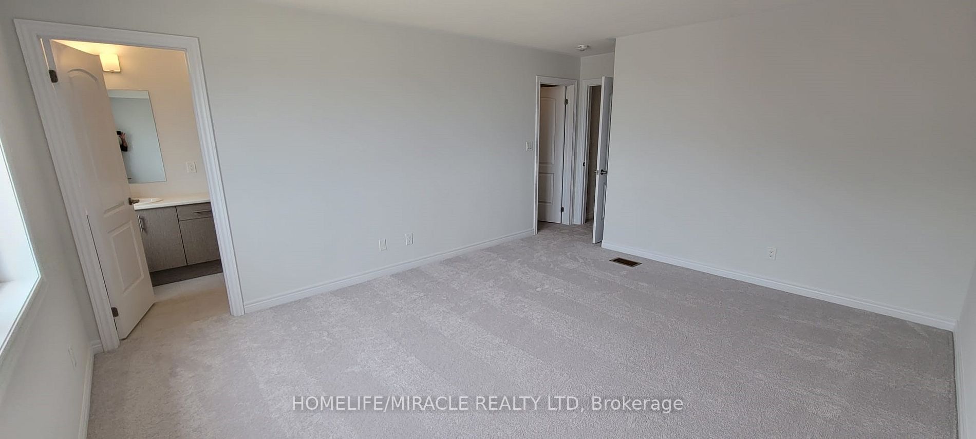 2012 Cameron Lott Crescent