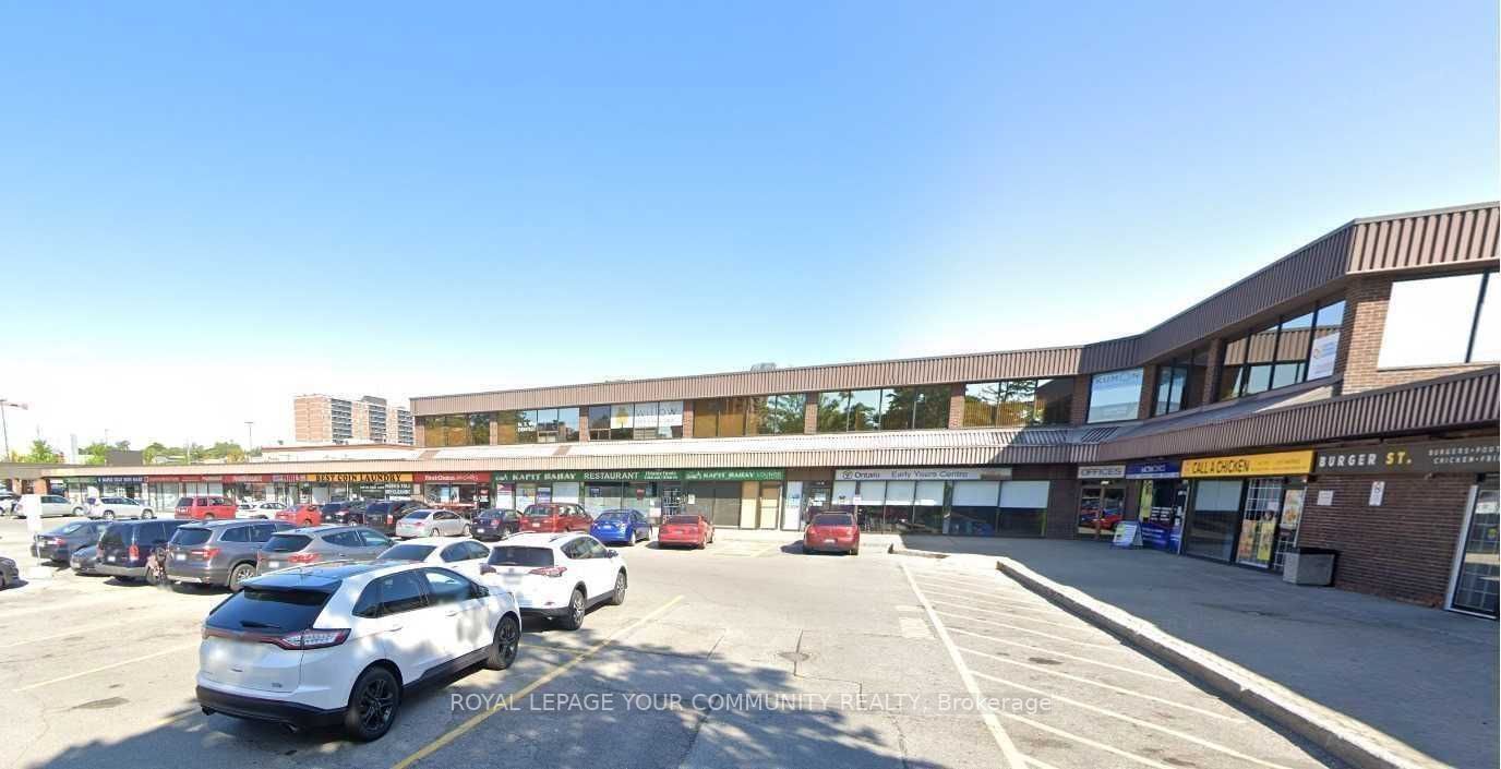 4218 Lawrence Ave E, #10