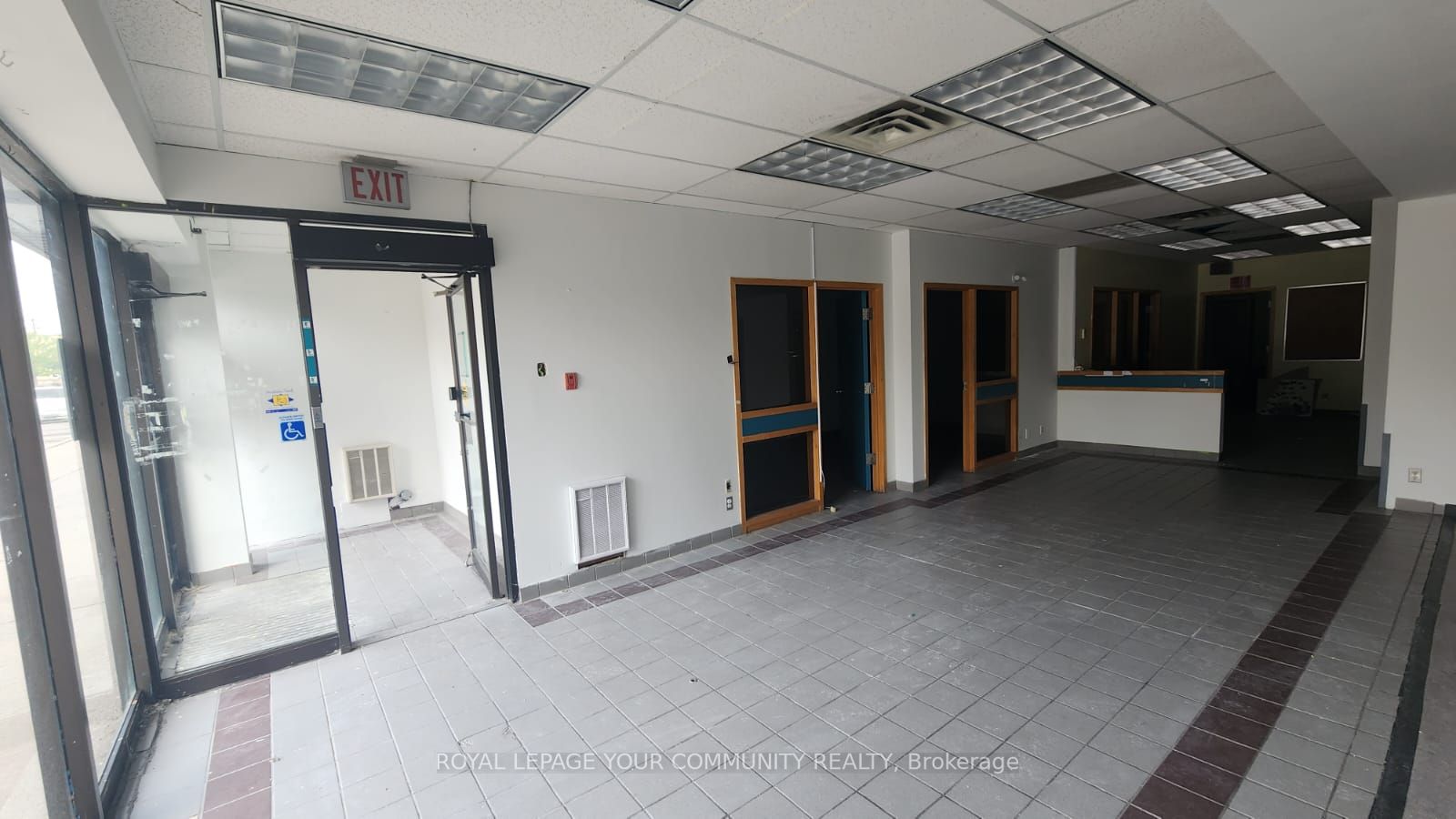4218 Lawrence Ave E, #10-15