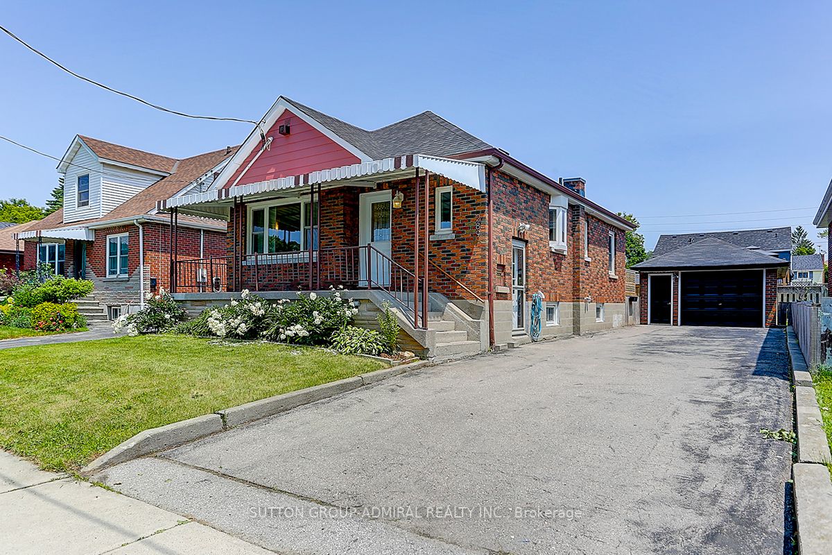 289 James Street W