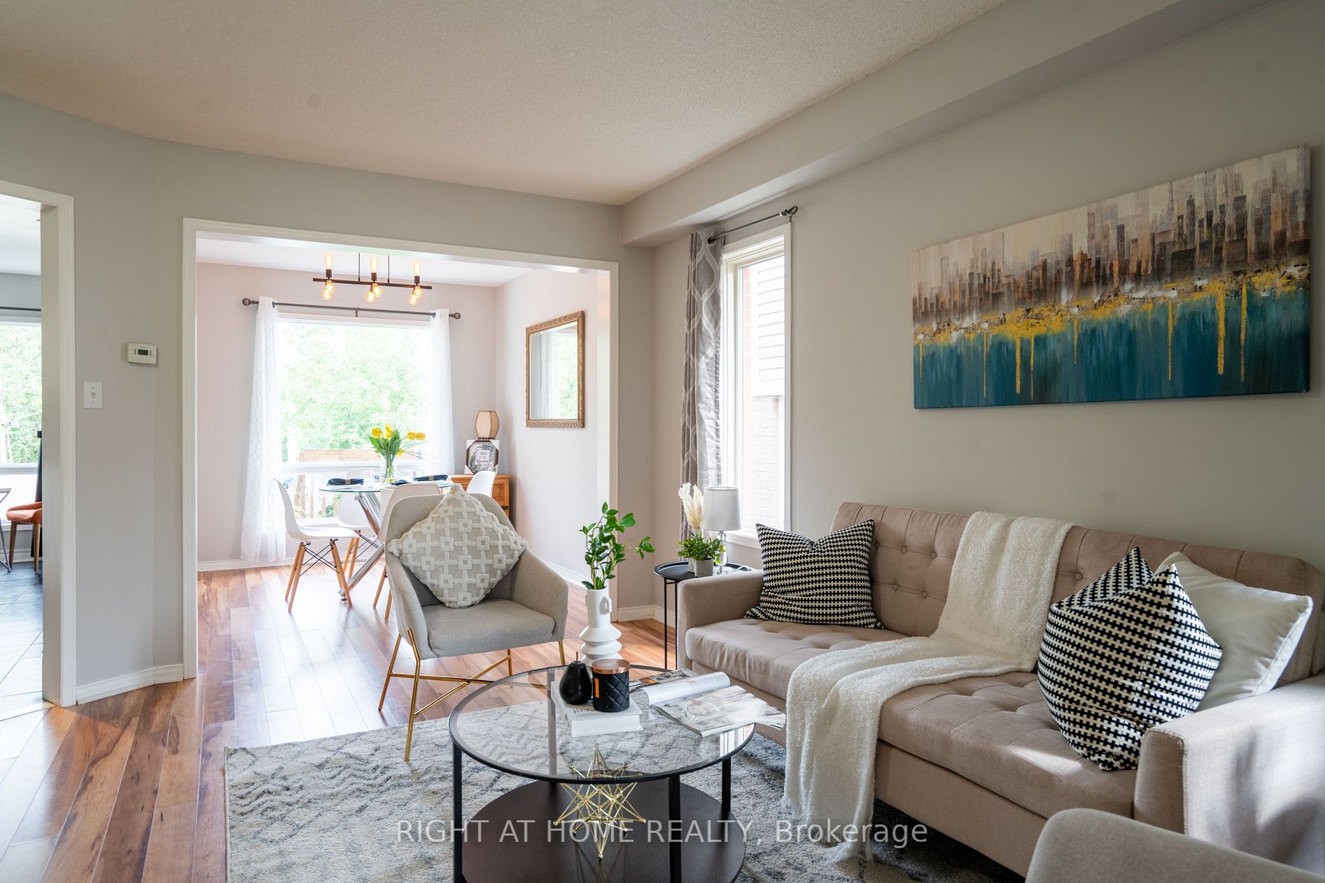 165 Rouge Forest Cres E