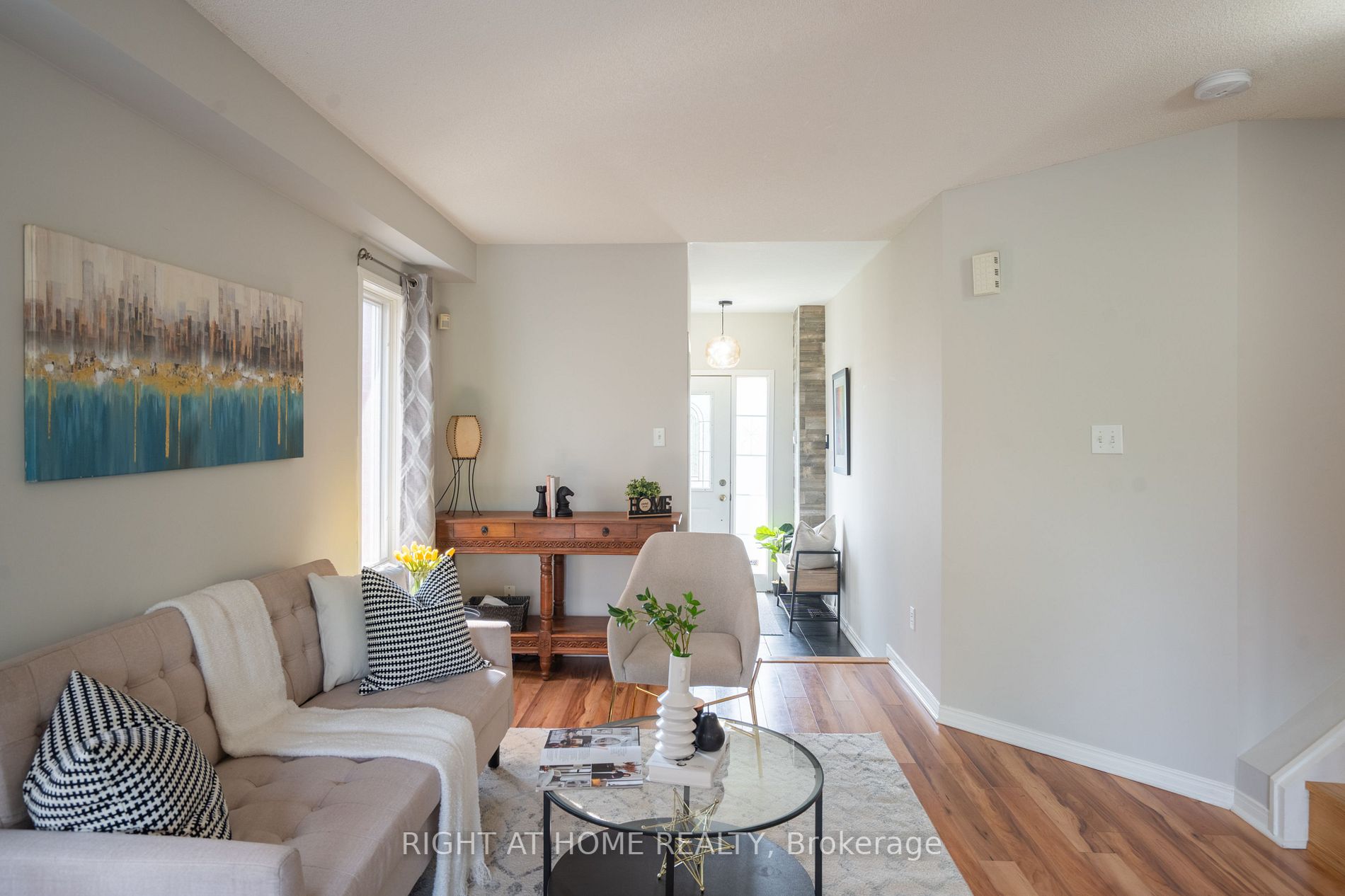 165 Rouge Forest Cres E