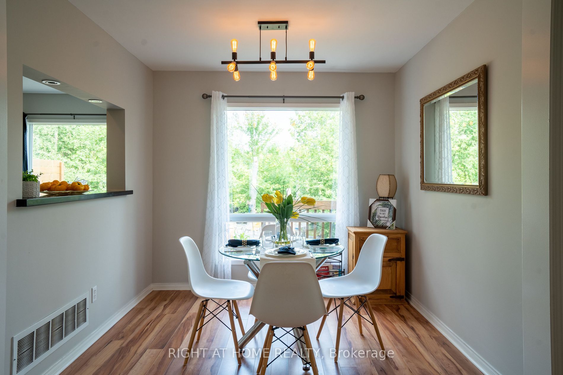 165 Rouge Forest Cres E