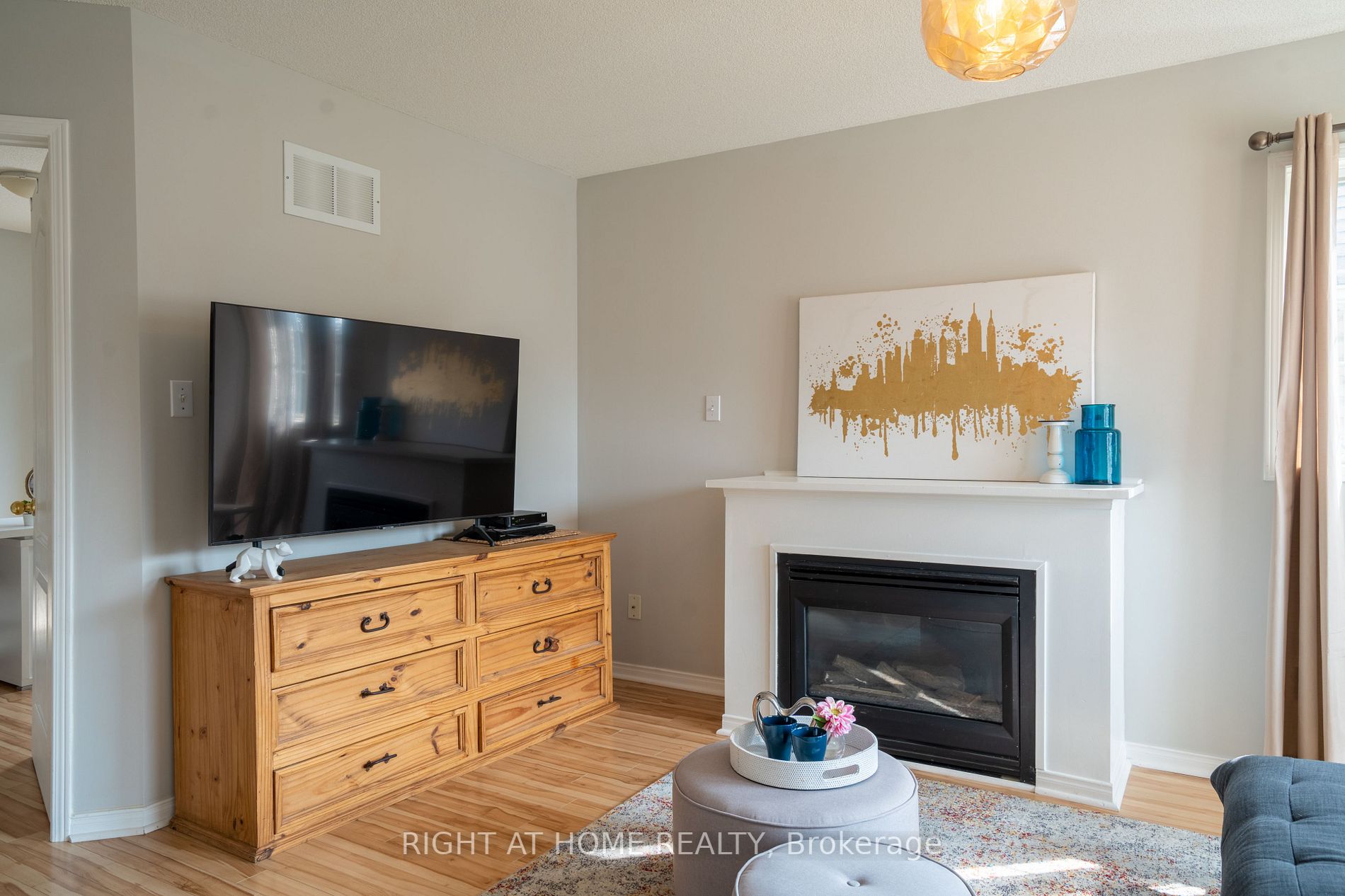 165 Rouge Forest Cres E
