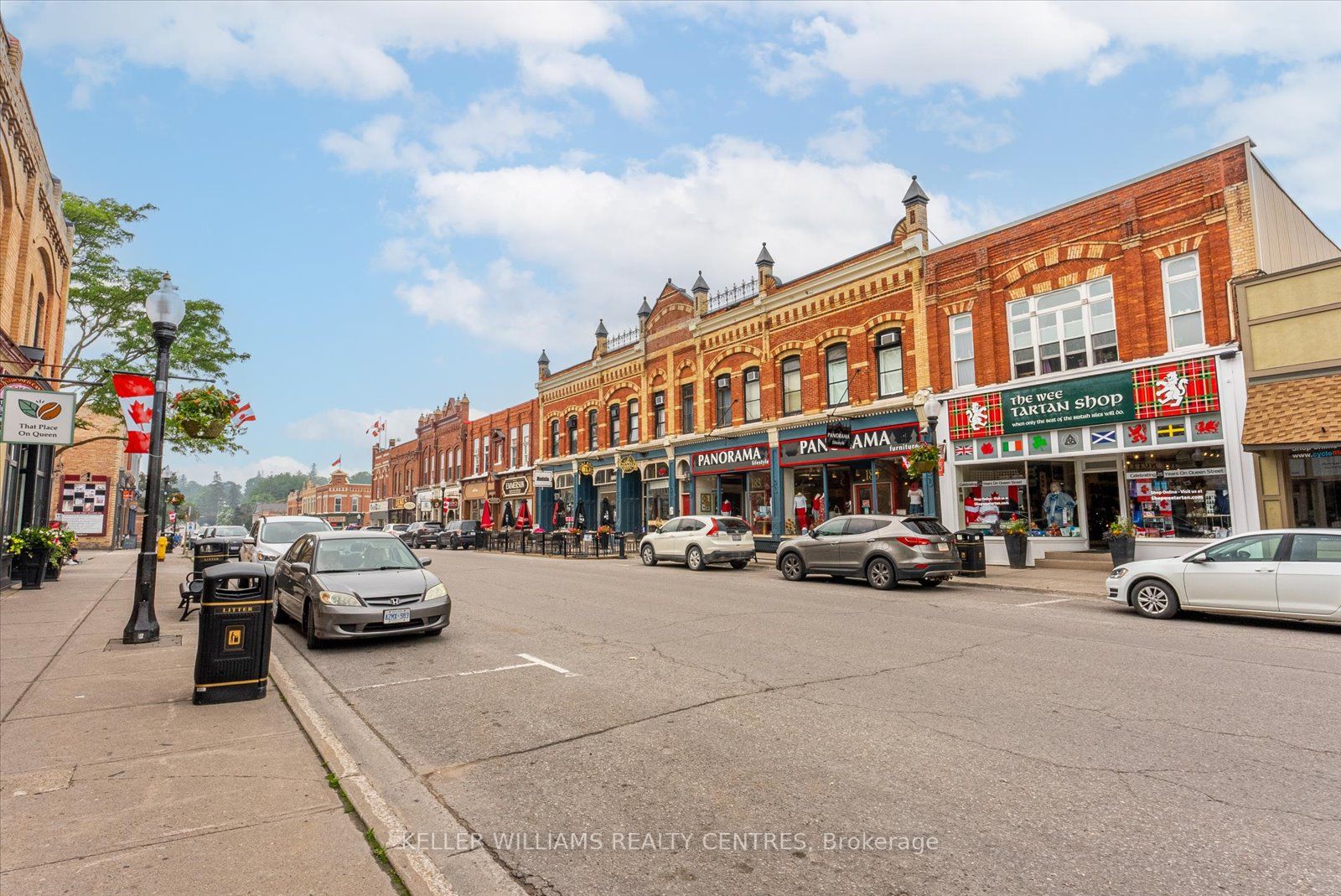 230 John St