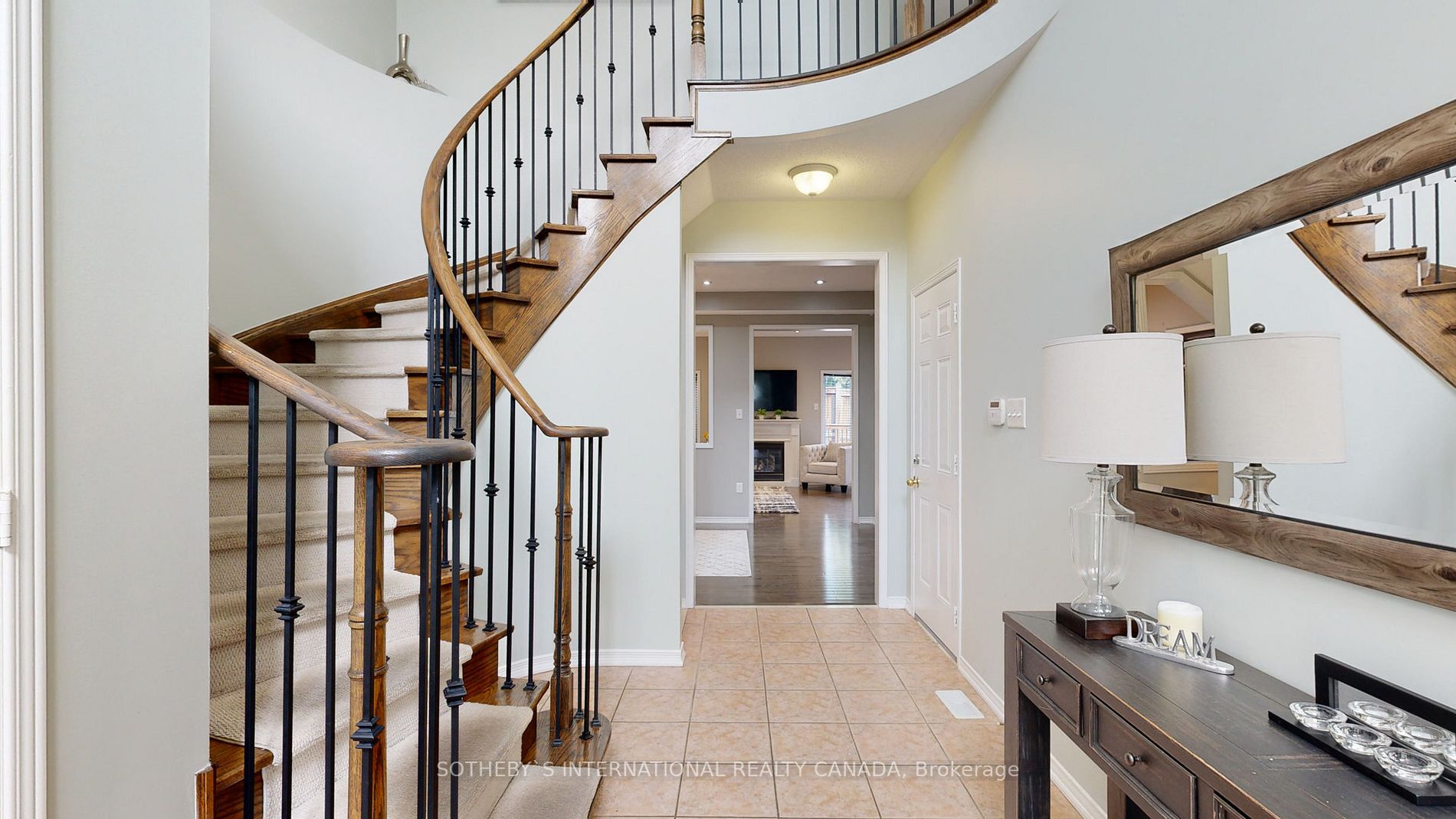 20 Whitbread Cres