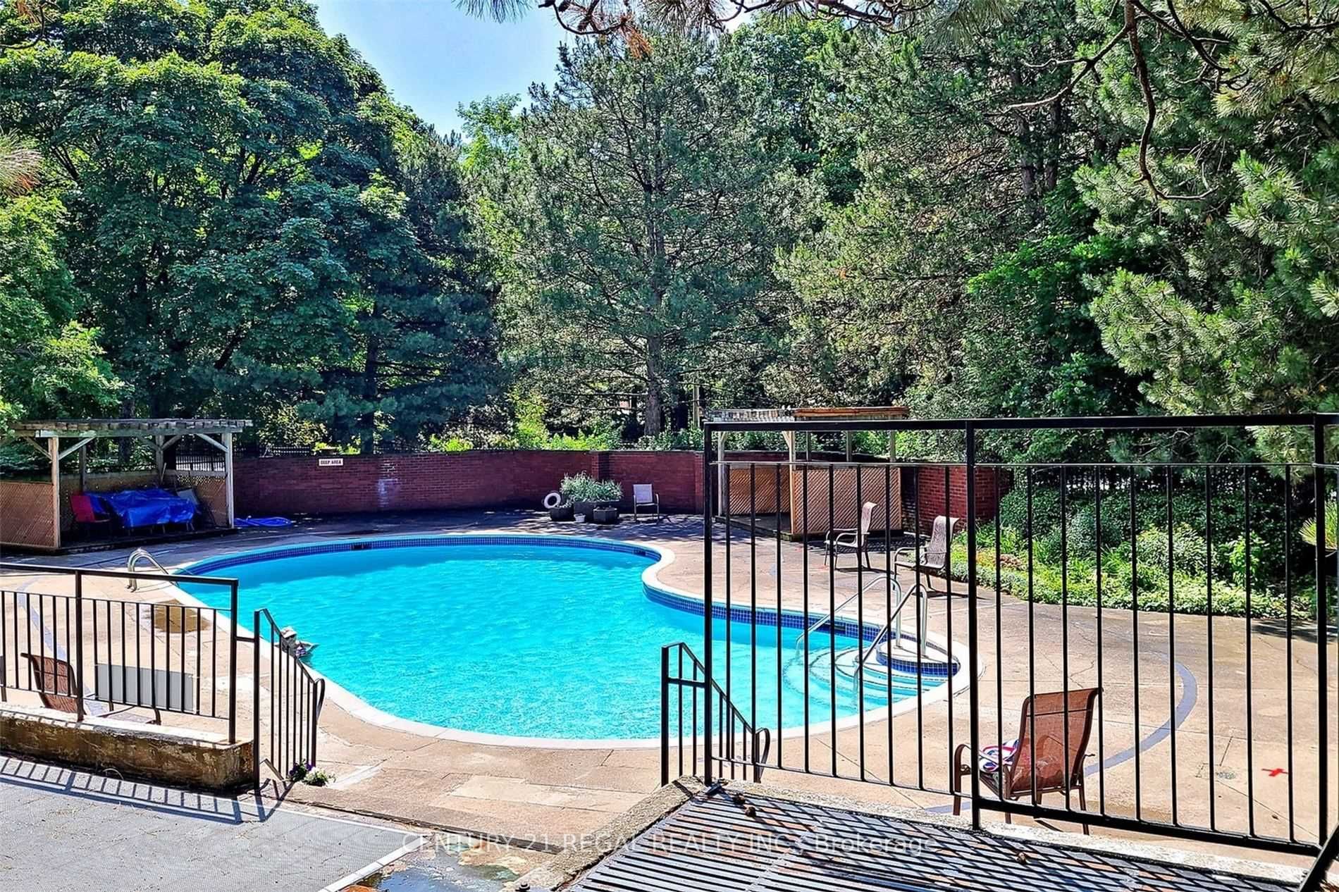 121 Ling Rd, #1810