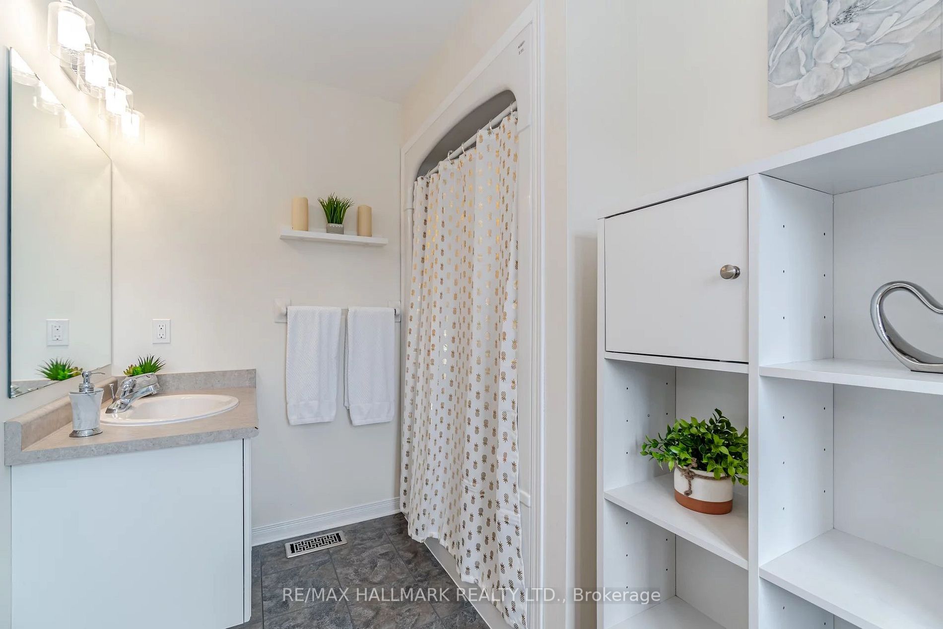 1087 Ormond Drive, #74